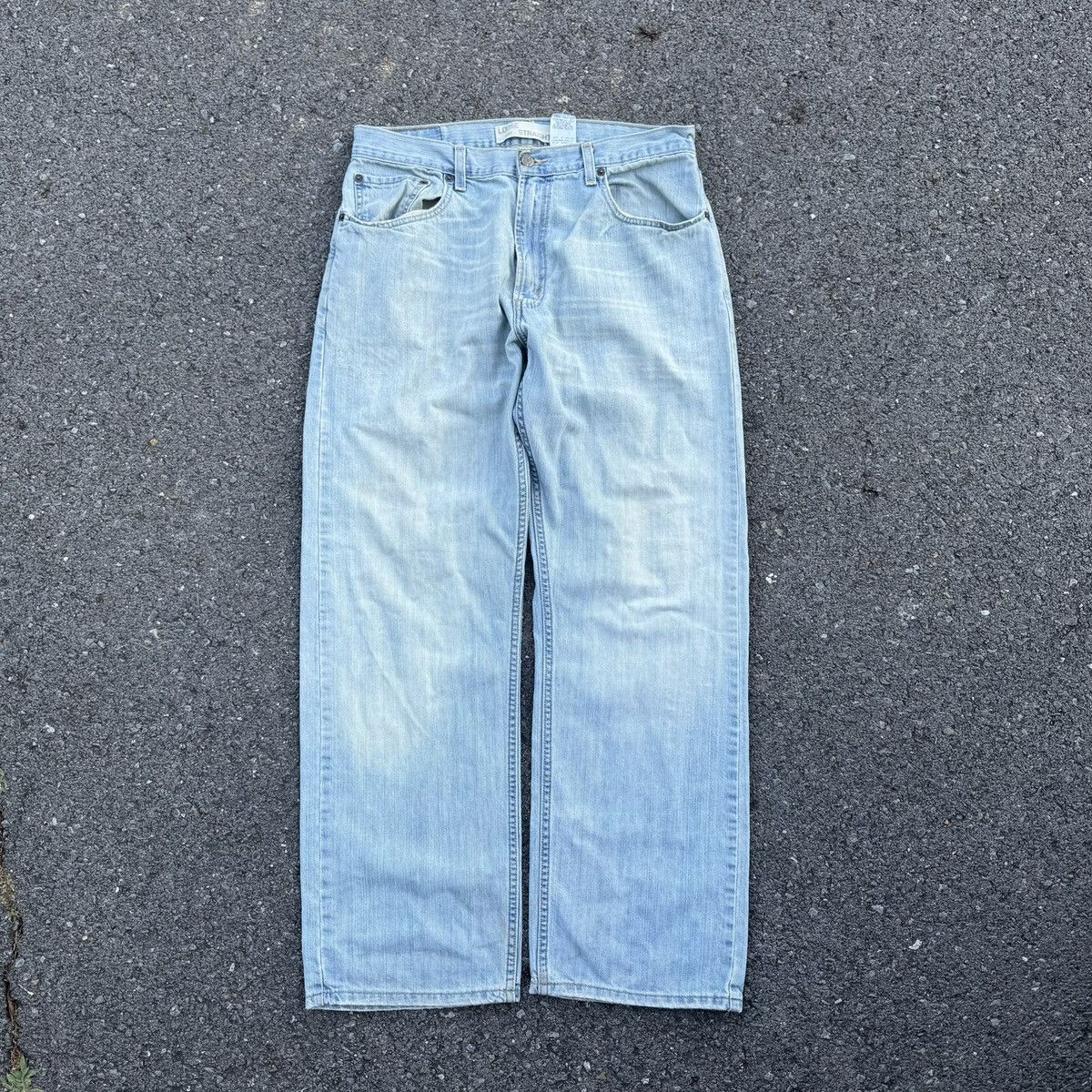 vintage levi's loose baggy jeans