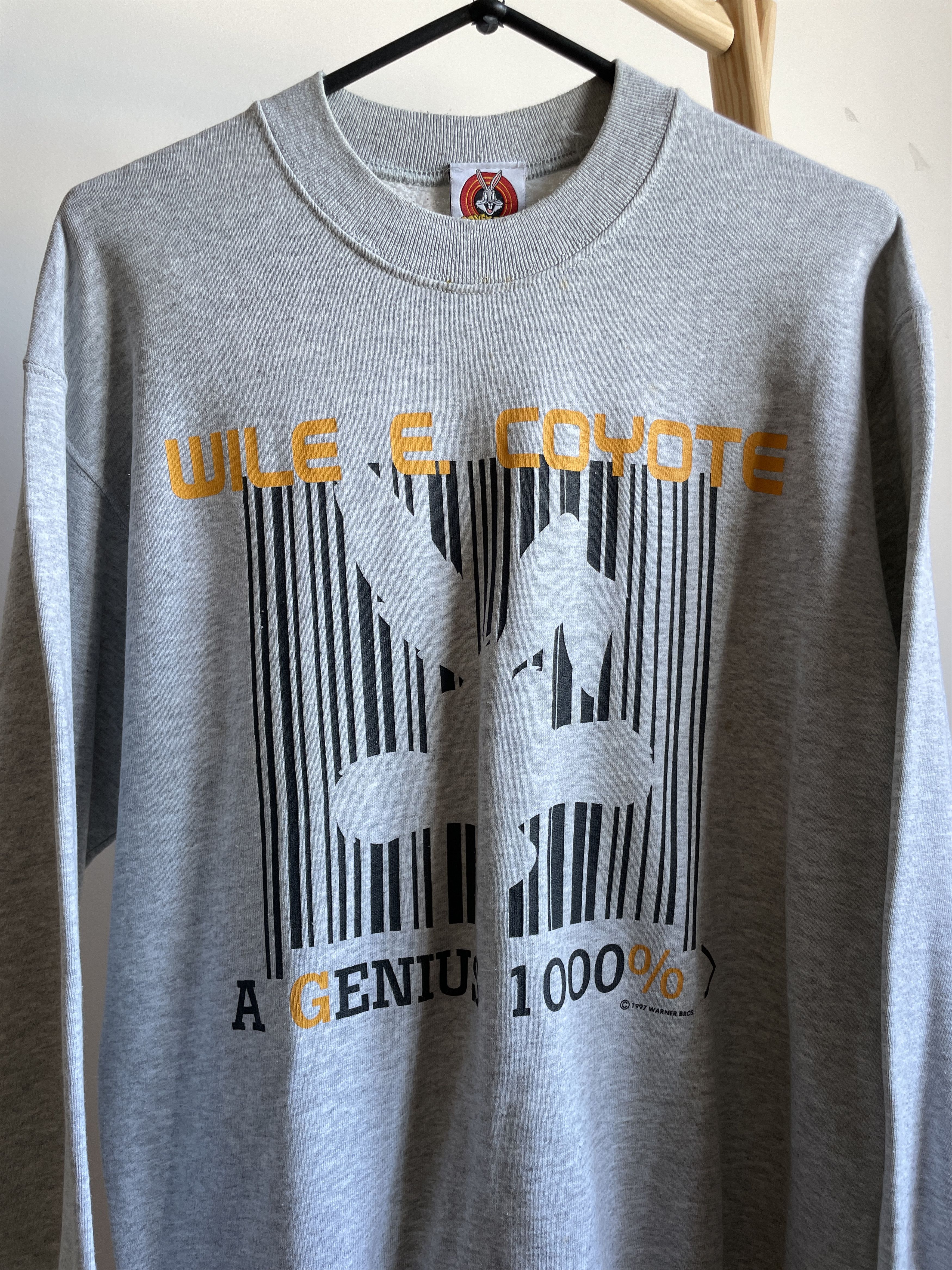 Vintage × Warner Bros Looney Tunes Vintage Wile E. Coyote 1997 Sweatshirt Size M Size US M / EU 48-50 / 2 - 3 Thumbnail