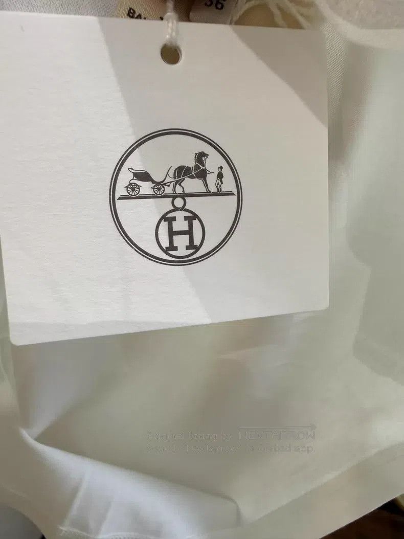 Hermes Hermes White Embroidered Pocket Short Sleeve T-Shirt Size XS / US 0-2 / IT 36-38 - 4 Thumbnail