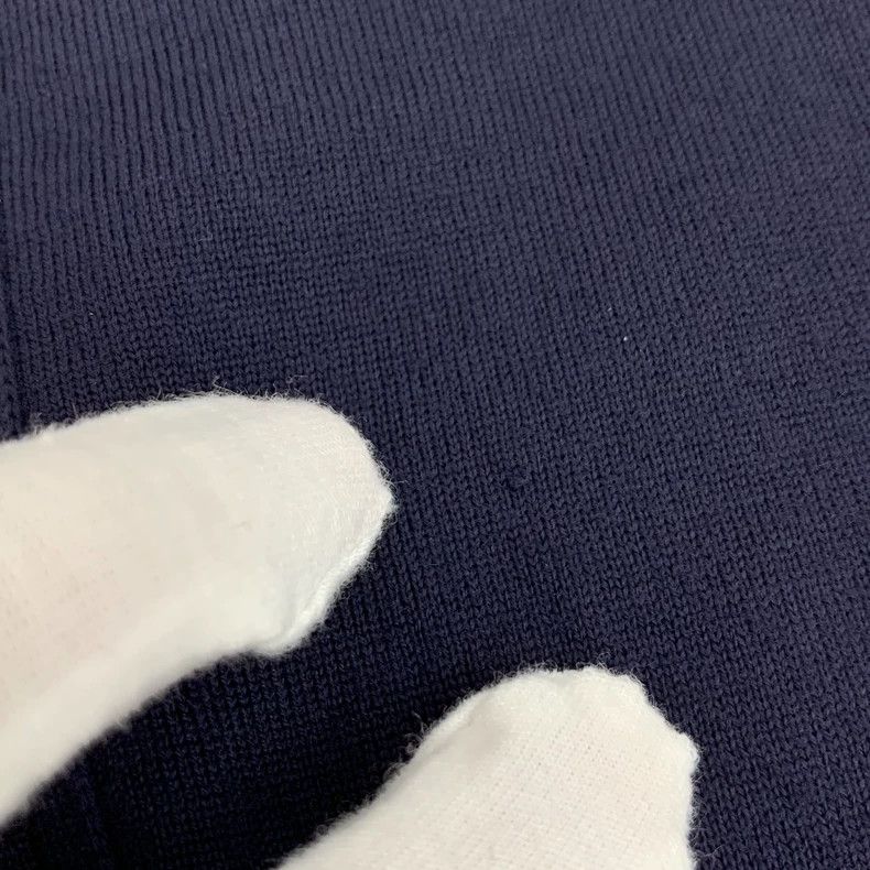 Thom Browne Thom Browne size4 Dark blue wool V-neck single row knitted Size US XL / EU 56 / 4 - 8 Thumbnail