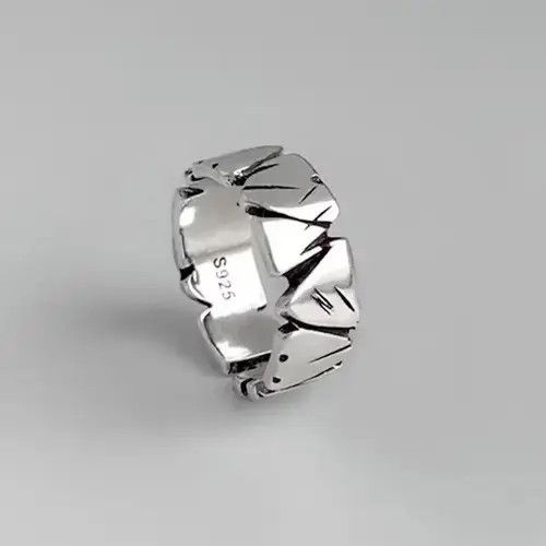 Japanese Brand NEW Distressed Metal Design Adjustable Ring Size ONE SIZE - 4 Thumbnail