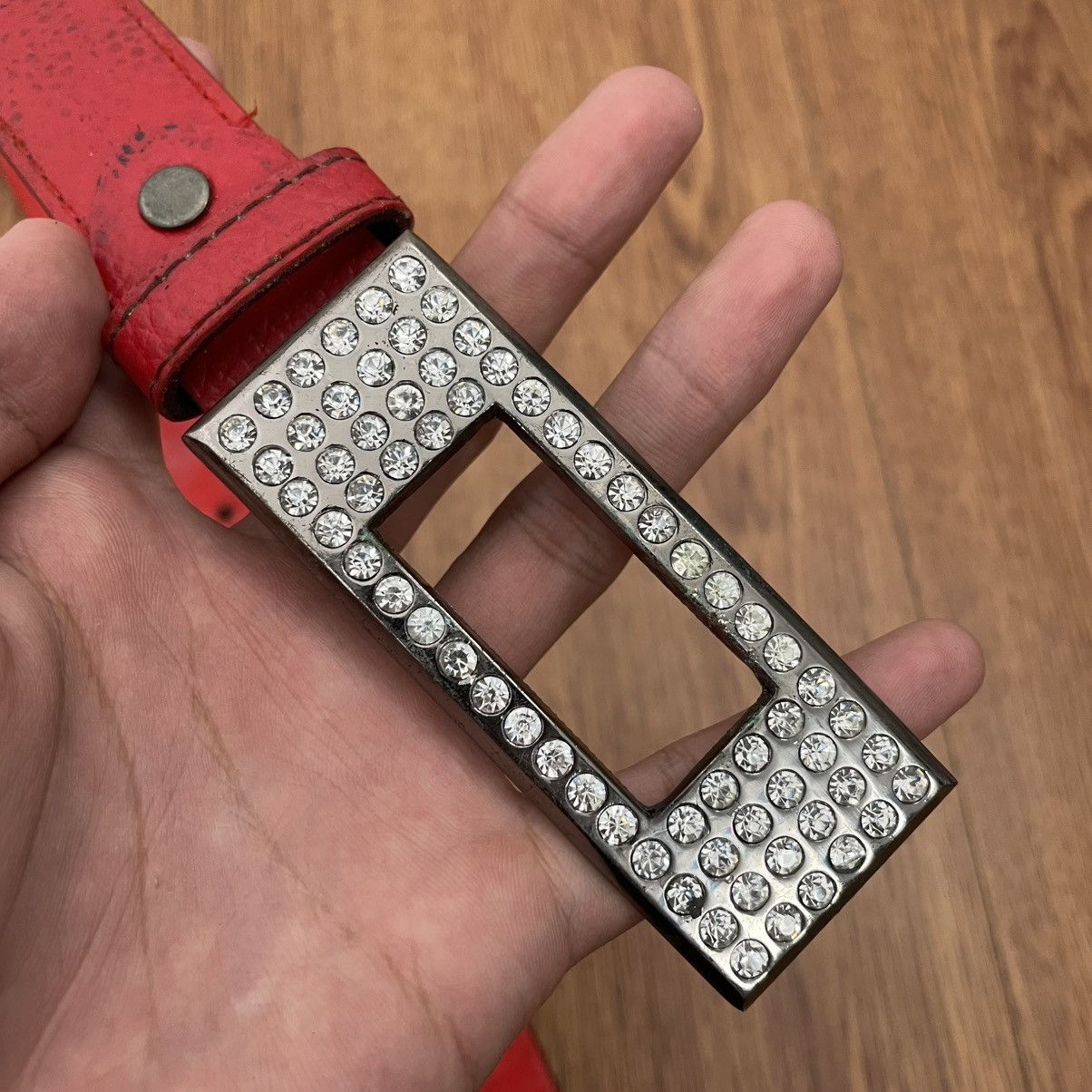 Beauty Beast × Japanese Brand Red crystal buckle belt looks like guess prada Size ONE SIZE - 4 Thumbnail