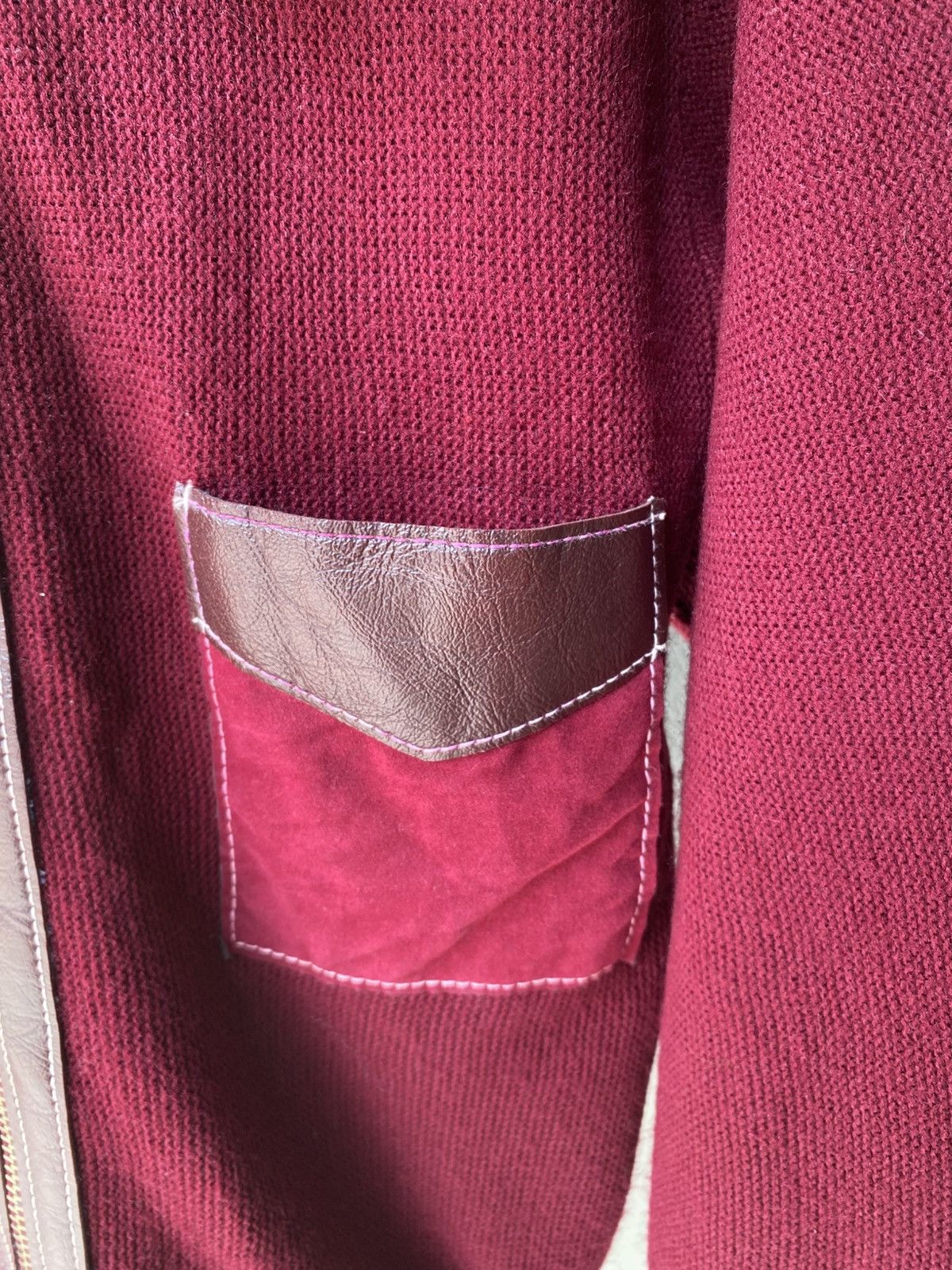 Vintage VIRGIN ORLON ACRYLIC Red Silk Shirt with Brown Leather Trim Size US S / EU 44-46 / 1 - 14 Thumbnail