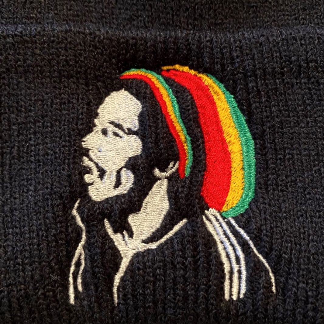 Vintage Mens Embroidered Bob Marley Rock N’ Roll Reggae Fold-Over Beanie Hat Black Size ONE SIZE - 3 Thumbnail