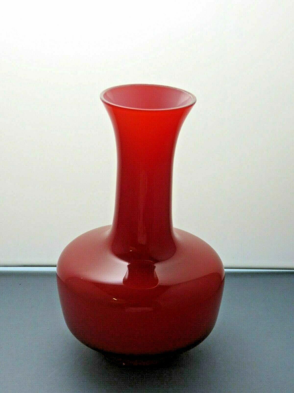 The Unbranded Brand Cranberry Ruby Red Glass Vase 6 7/8" Size ONE SIZE - 2 Thumbnail