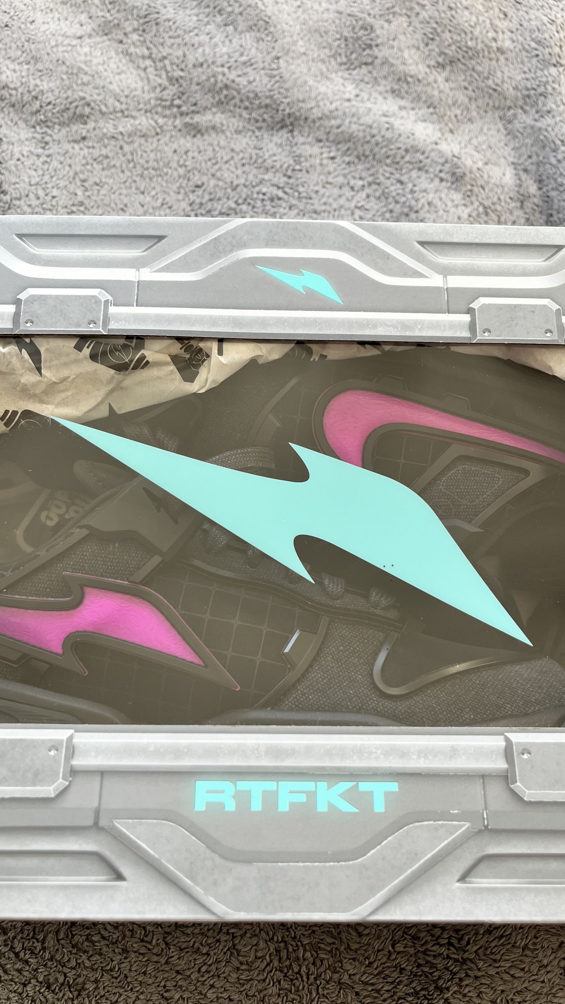 Nike Nike x RTFKT Dunk Genesis “Void” – Black/Pink Size US 9.5 / EU 42-43 - 19 Thumbnail