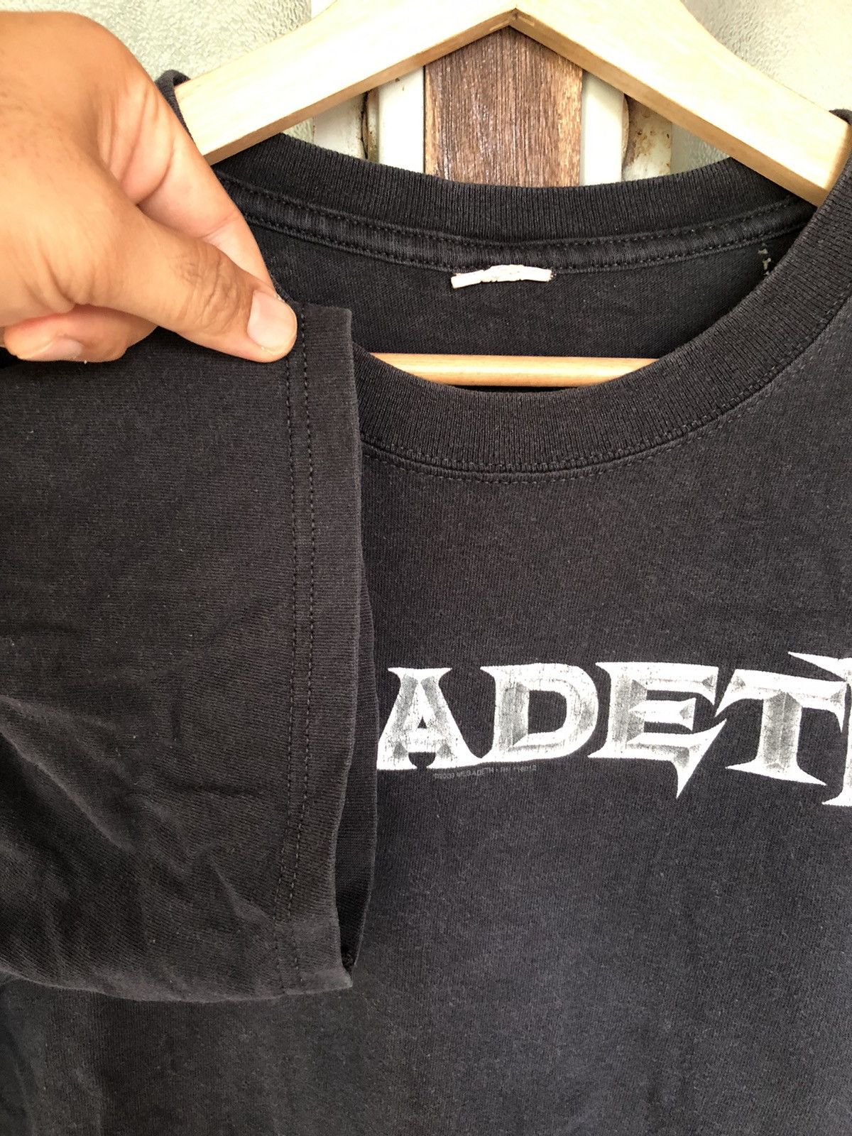 Band Tees Vintage Megadeth Rock Band Spellout Logo Shirt Tee Size US M / EU 48-50 / 2 - 6 Thumbnail