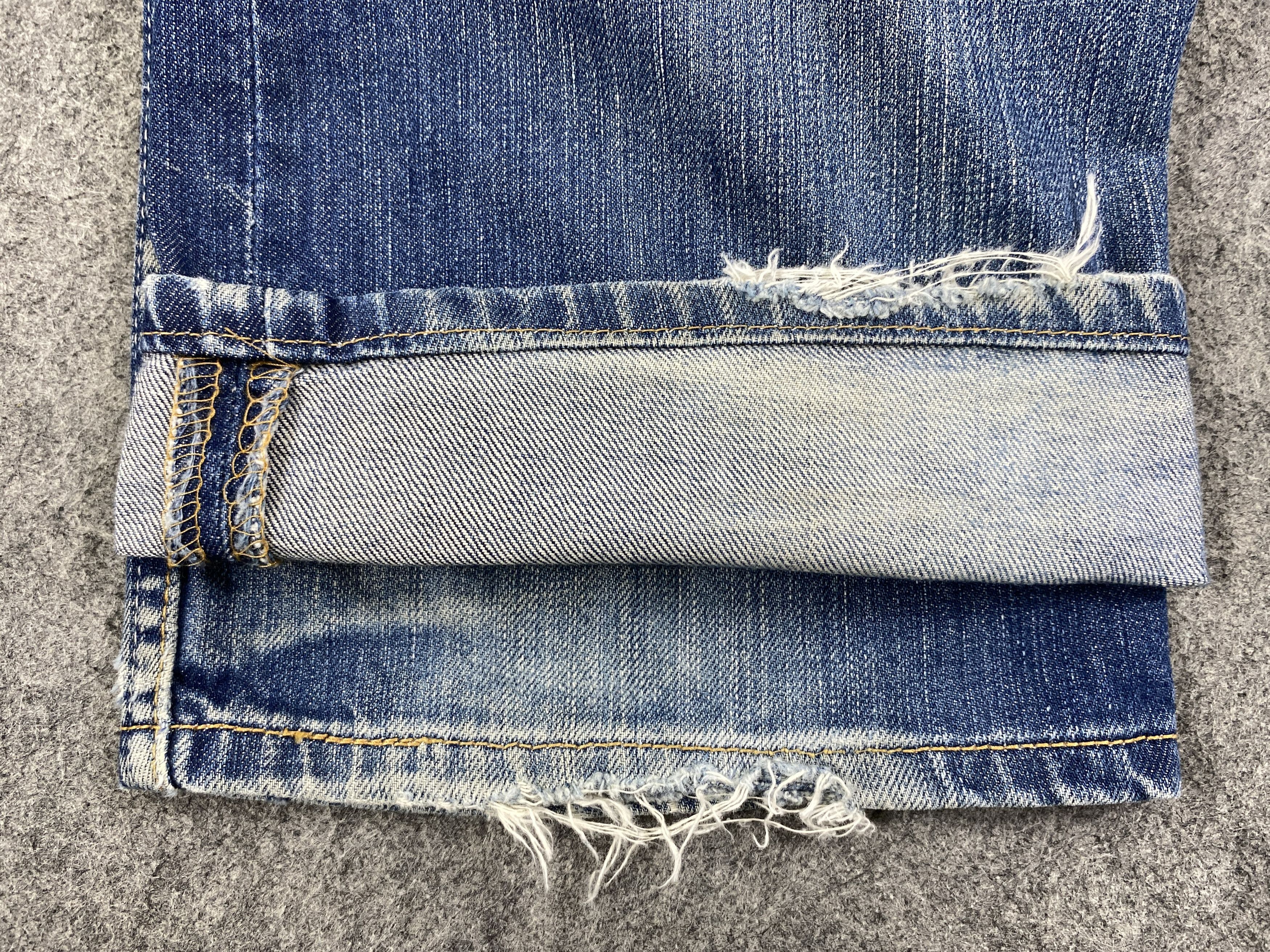 Levi's Blue Distressed Vintage Levi's 501 Jeans 31x32 Denim -JN1517 Size US 31 - 11 Thumbnail