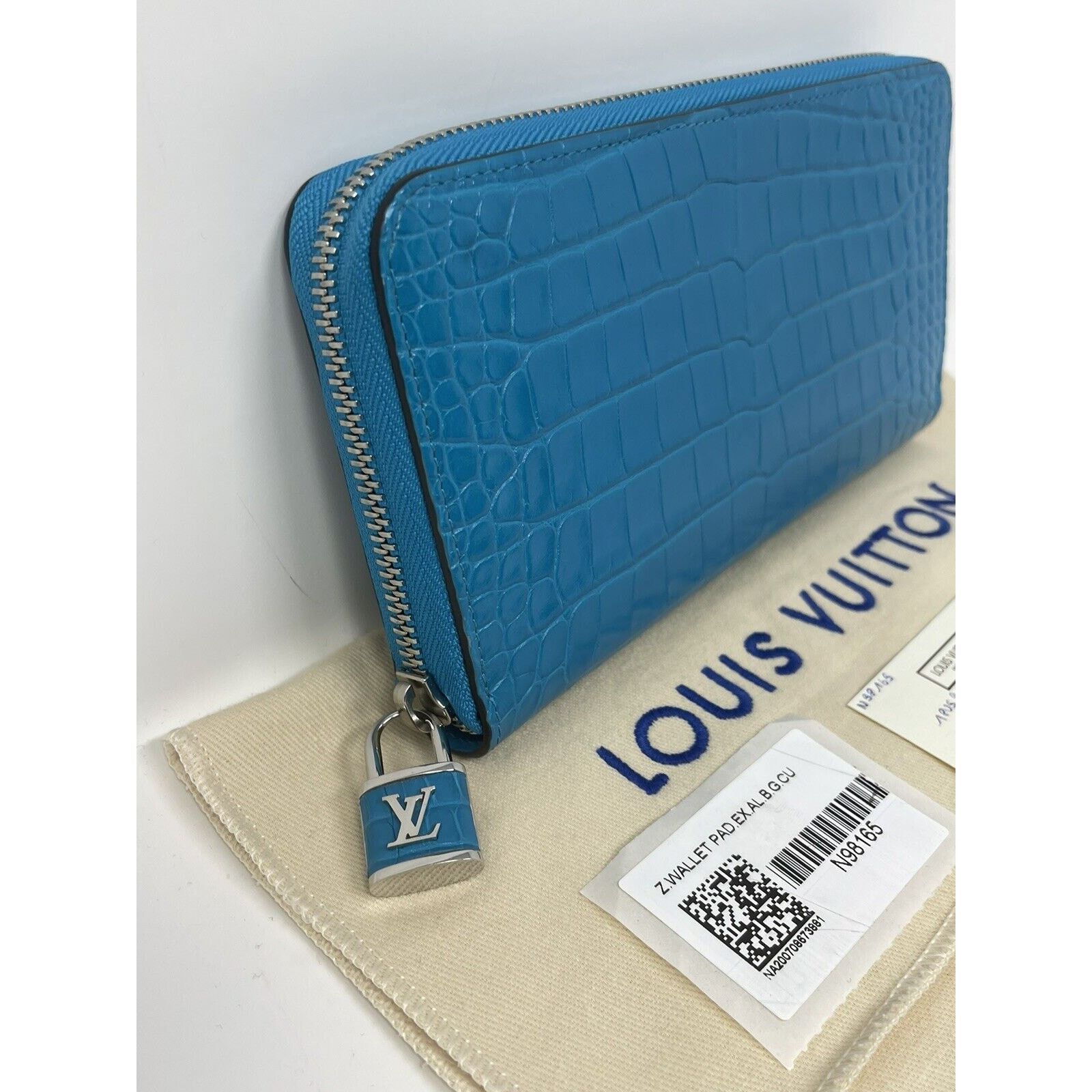 Louis Vuitton Alligator Zippy WalletLock Zipper Pull NEW Retail 7k N98165 Size ONE SIZE - 2 Thumbnail