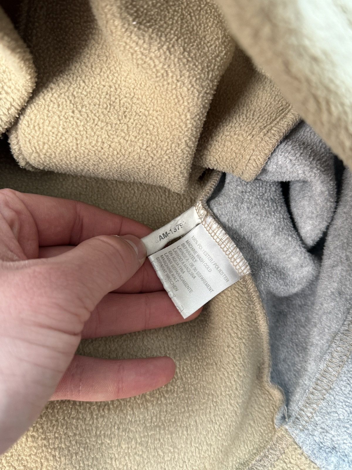 Yves Saint Laurent Yves Saint Laurent Fleece 1/4 Zip Men Distressed Sweatshirt Size US XL / EU 56 / 4 - 11 Thumbnail