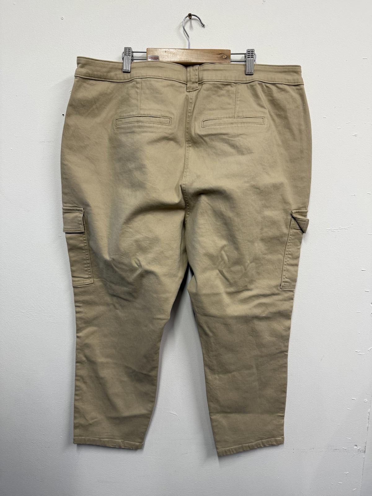 NEXT Next Crop Mid Rise Cargo Trousers Size 22 Beige Size 40" / US 18 - 4 Thumbnail