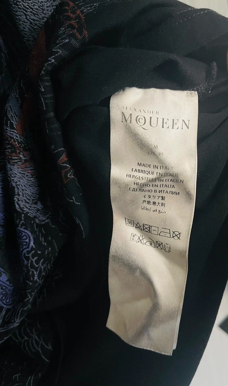 Alexander McQueen Alexander McQUEEN Runway - style men's short - sleeves Size US M / EU 48-50 / 2 - 5 Thumbnail