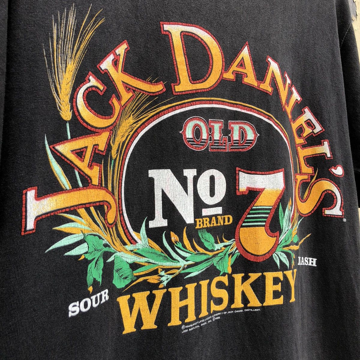 Vintage Vintage 90s Sunfaded Jack Daniel’s Whiskey OLD Tshirt Size US M / EU 48-50 / 2 - 4 Thumbnail