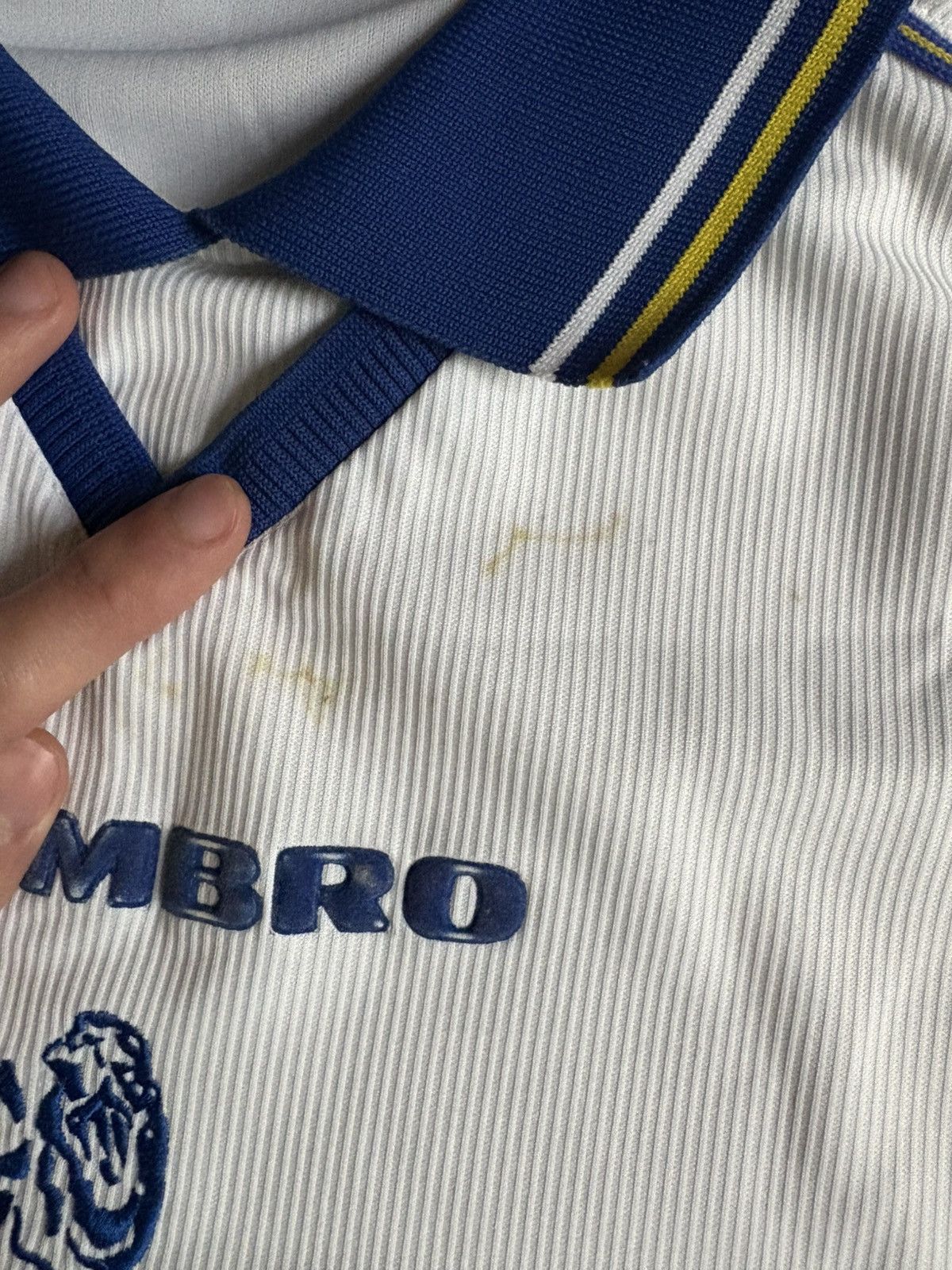 Chelsea Soccer × Umbro Vintage Chelsea Fc Umbro Away 1999/2000 Football Jersey Size US L / EU 52-54 / 3 - 5 Thumbnail
