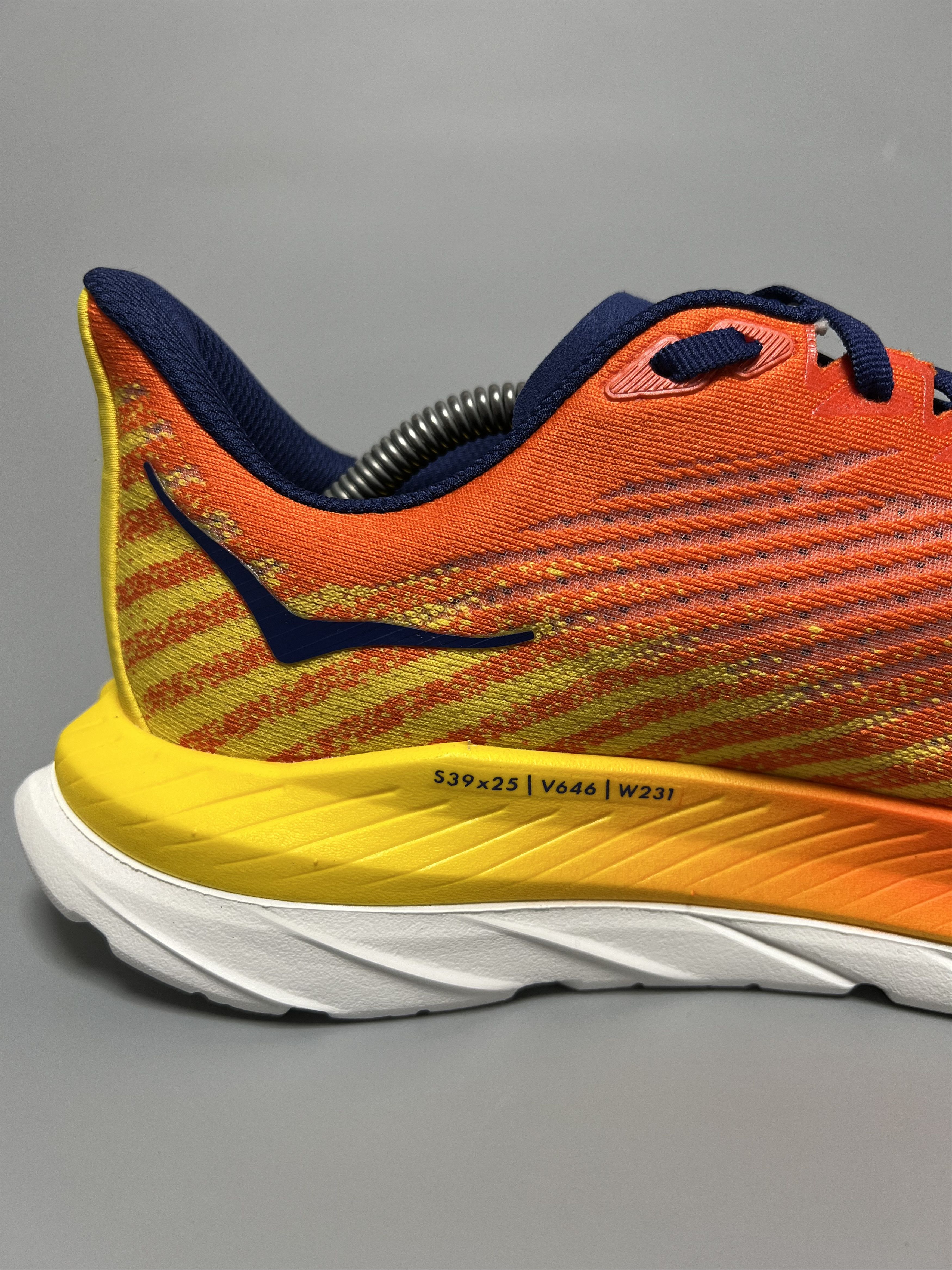 Hoka 9D Hoka One One Mach 5 Running Shoes 1127893-FDND Size US 9 / EU 42 - 6 Thumbnail
