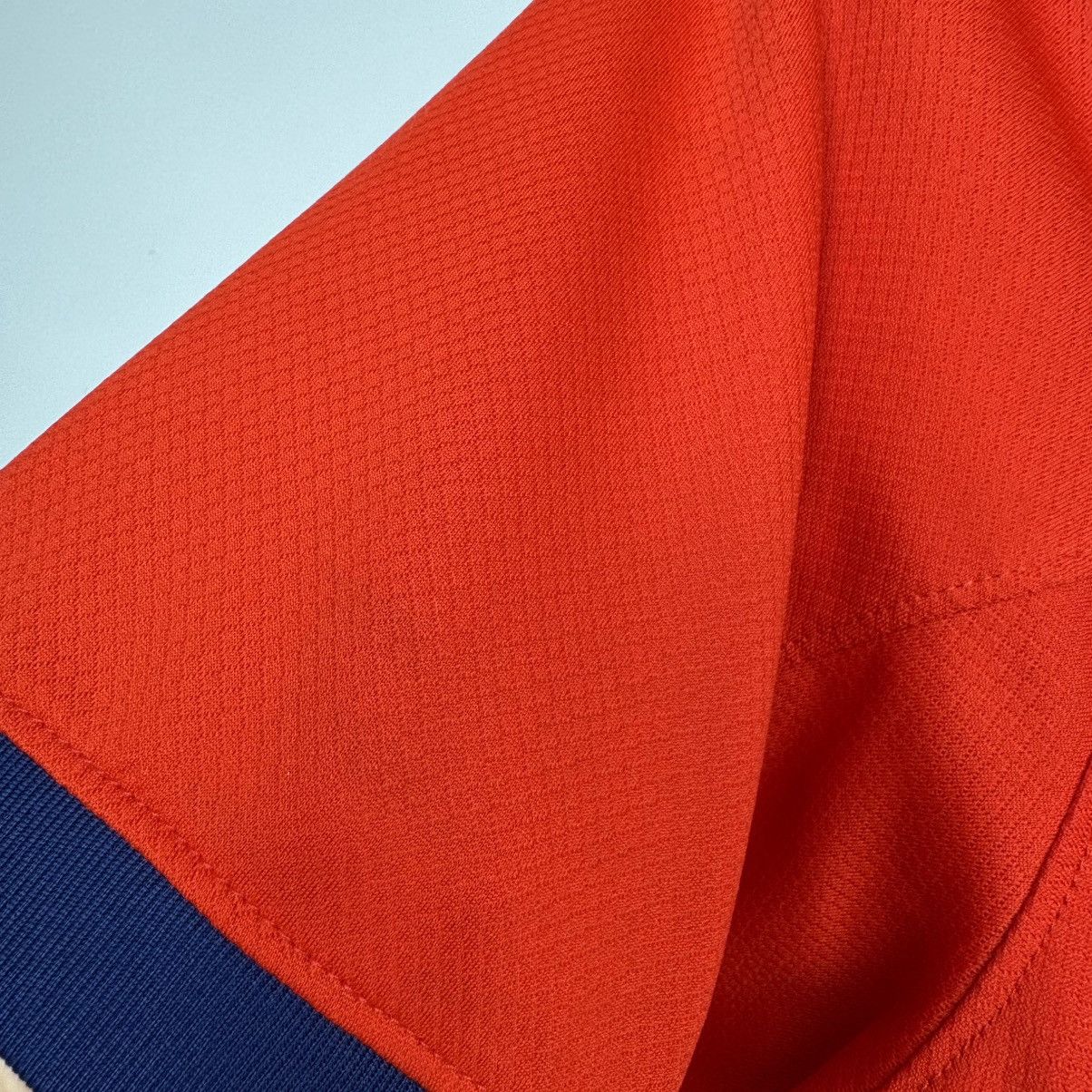 Nike ENGLAND 2022 2023 AWAY FOOTBALL SHIRT SOCCER JERSEY NIKE Size US S / EU 44-46 / 1 - 11 Thumbnail
