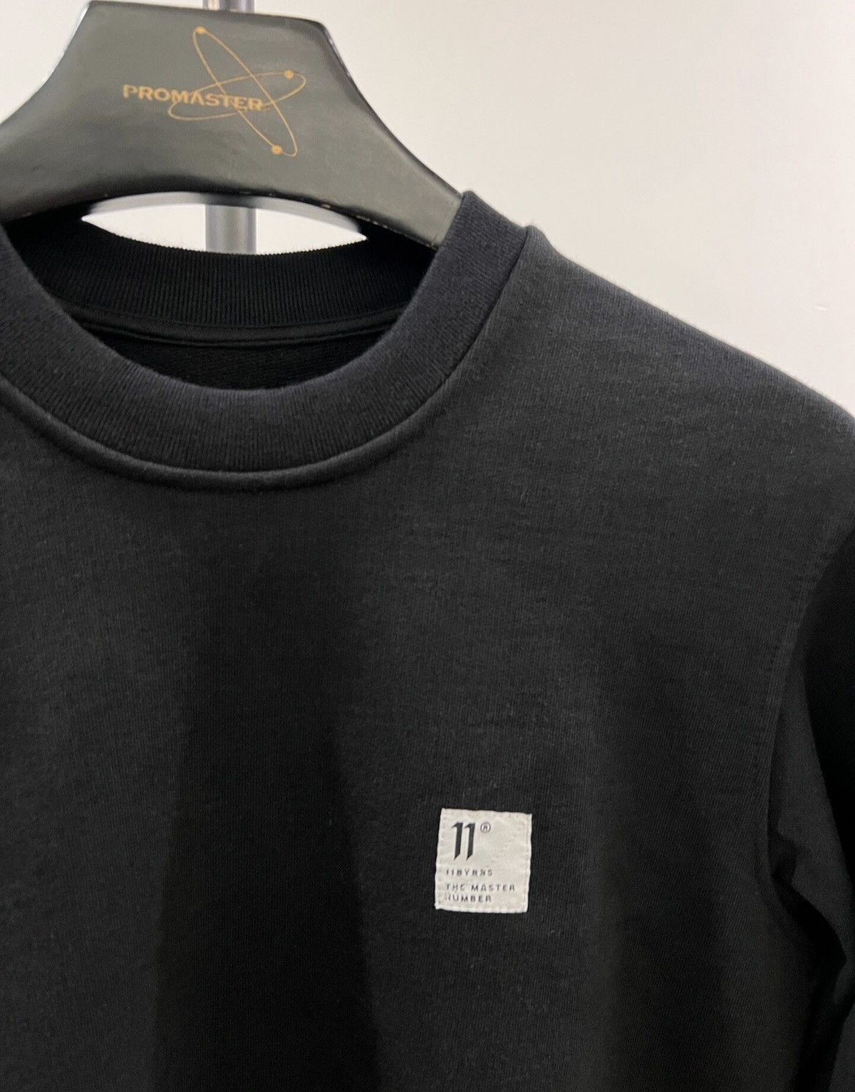 11ByBBS Basic Label-Patch Crewneck Sweatshirt