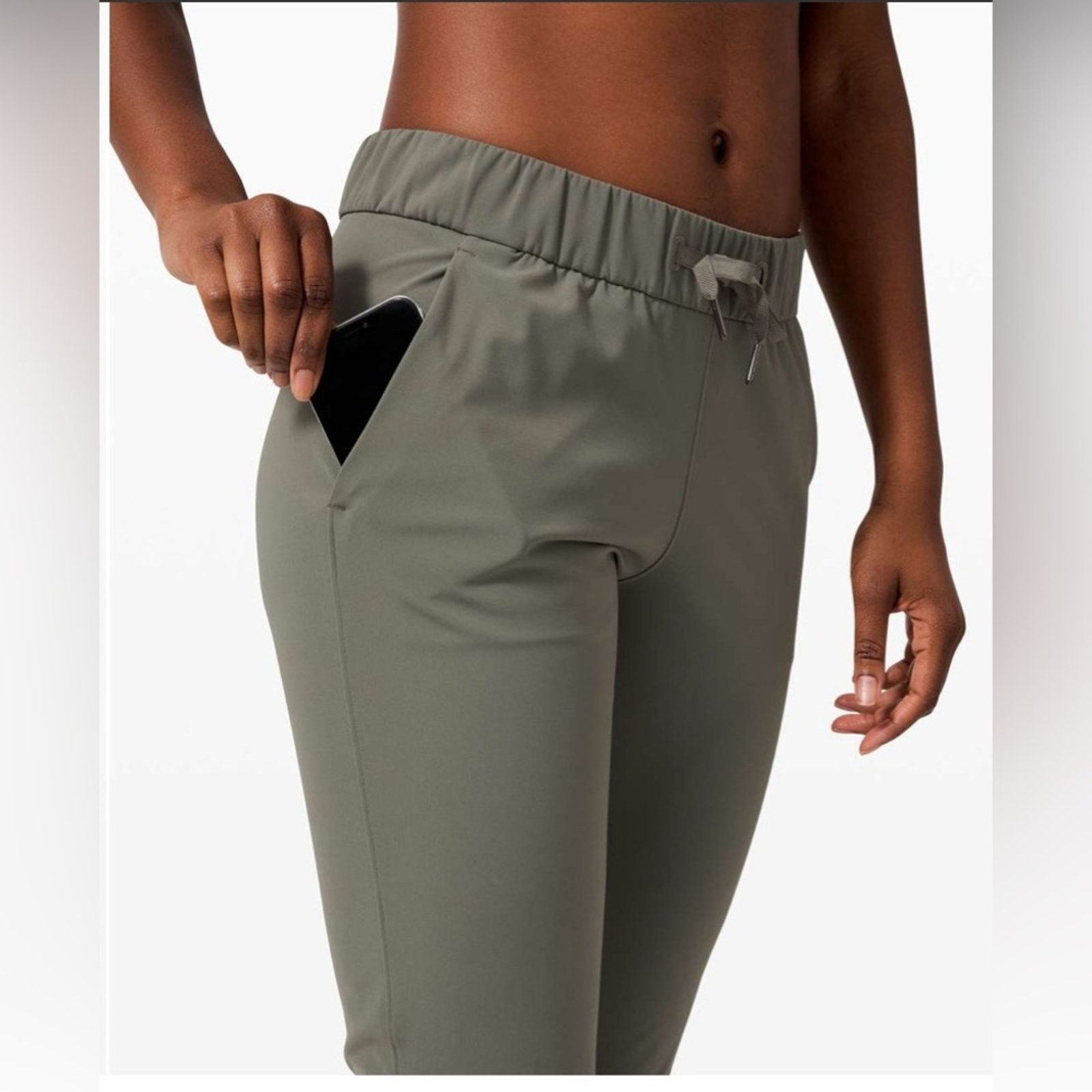 Lululemon Lululemon On the Fly 7/8 Pant in Grey Sage Size 27" / US 4 / IT 40 - 3 Thumbnail