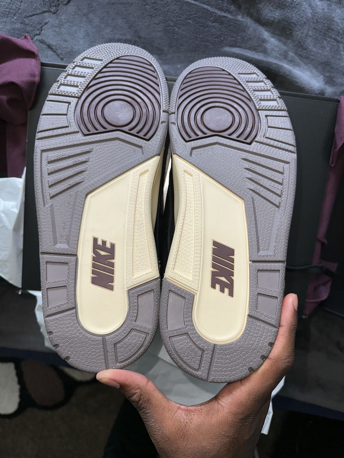 A Ma Maniere × Jordan Brand × Nike A Ma Maniere X Jordan 3 W.Y.W.S Size US 11.5 / EU 44-45 - 5 Thumbnail