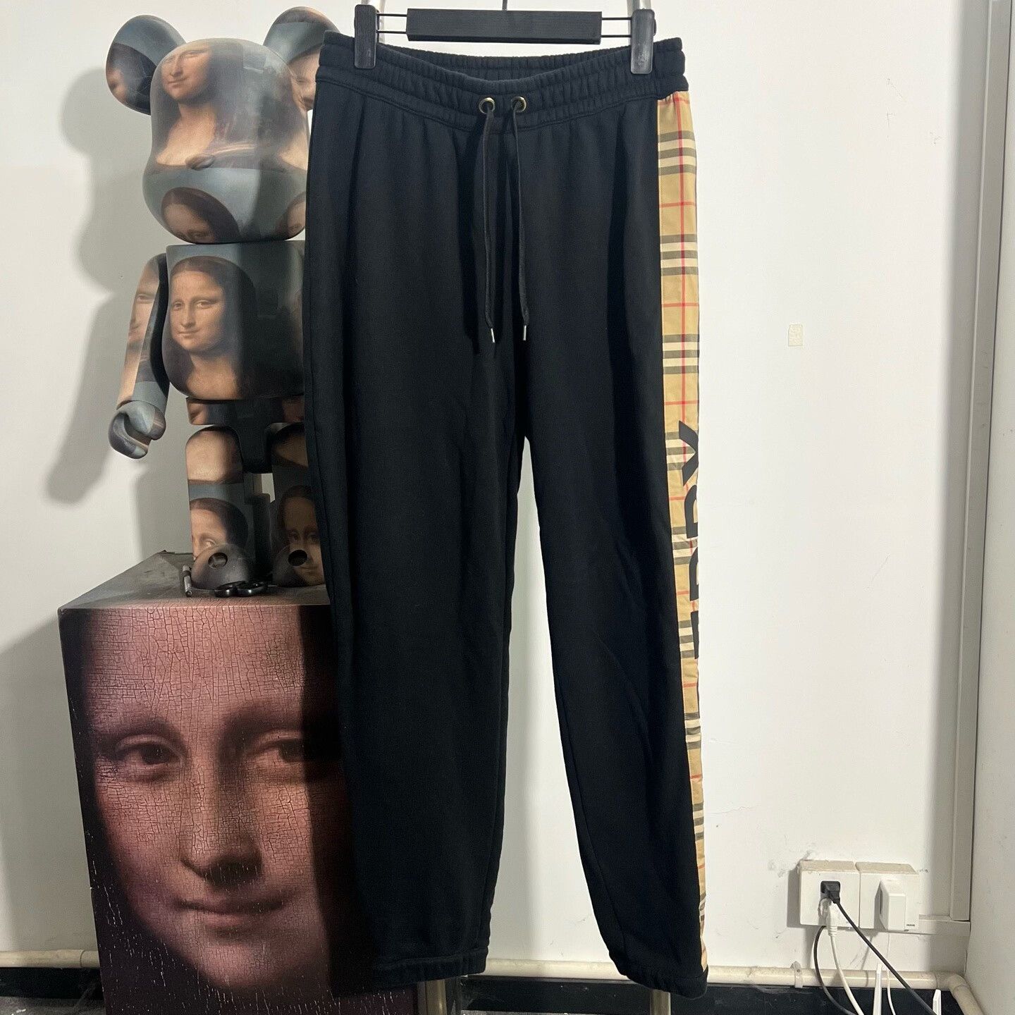Burberry Burberry Patchwork Plaid Casual Pants 30 Men Size US 30 / EU 46 - 1 Thumbnail