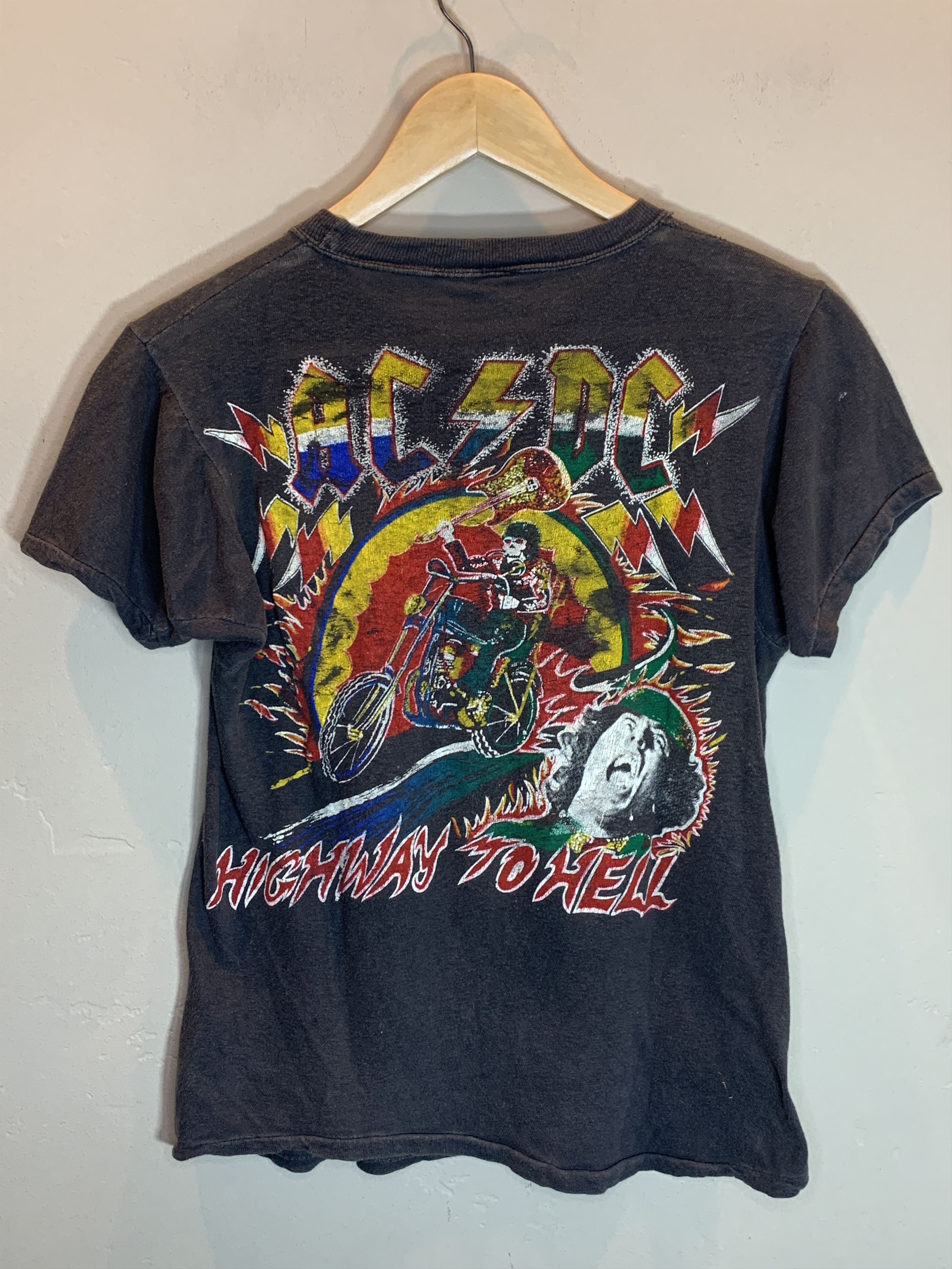 AC/DC RARE* Vintage 70’s AC/DC Highway To Hell Single Stitch Shirt Size US S / EU 44-46 / 1 - 2 Thumbnail