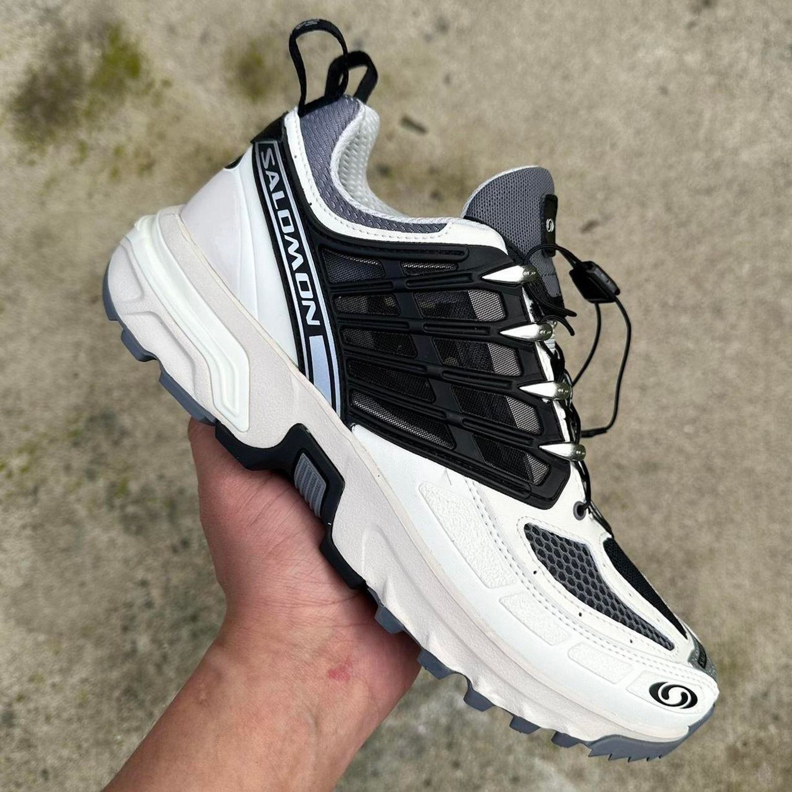 Salomon Salomon x DSM ACS Pro "Lunar Rock" Size US 9 / EU 42 - 1 Thumbnail
