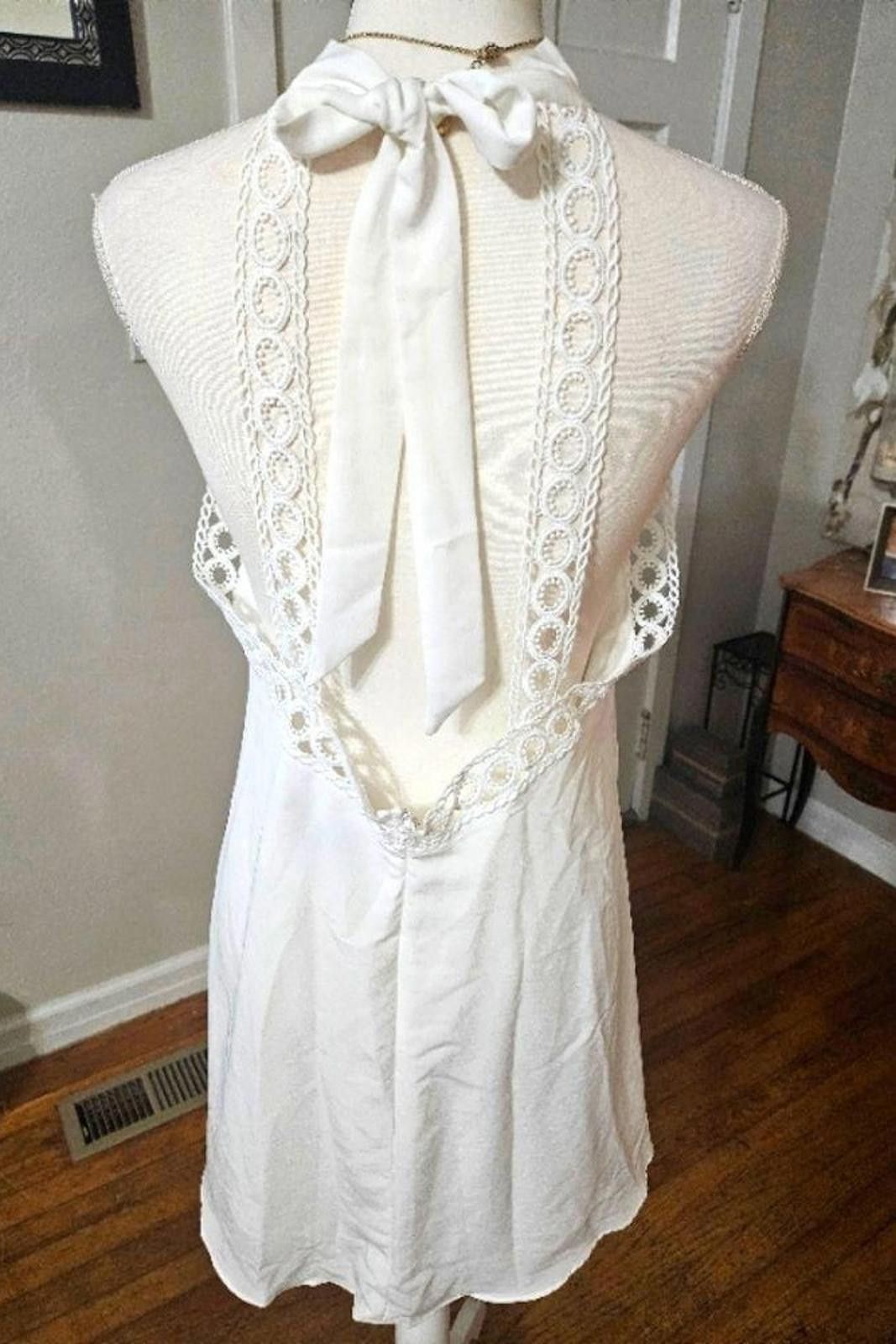 Lulus LuLu's White Lace Halter Dress - Perfect for Summer #66 Size M / US 6-8 / IT 42-44 - 4 Thumbnail