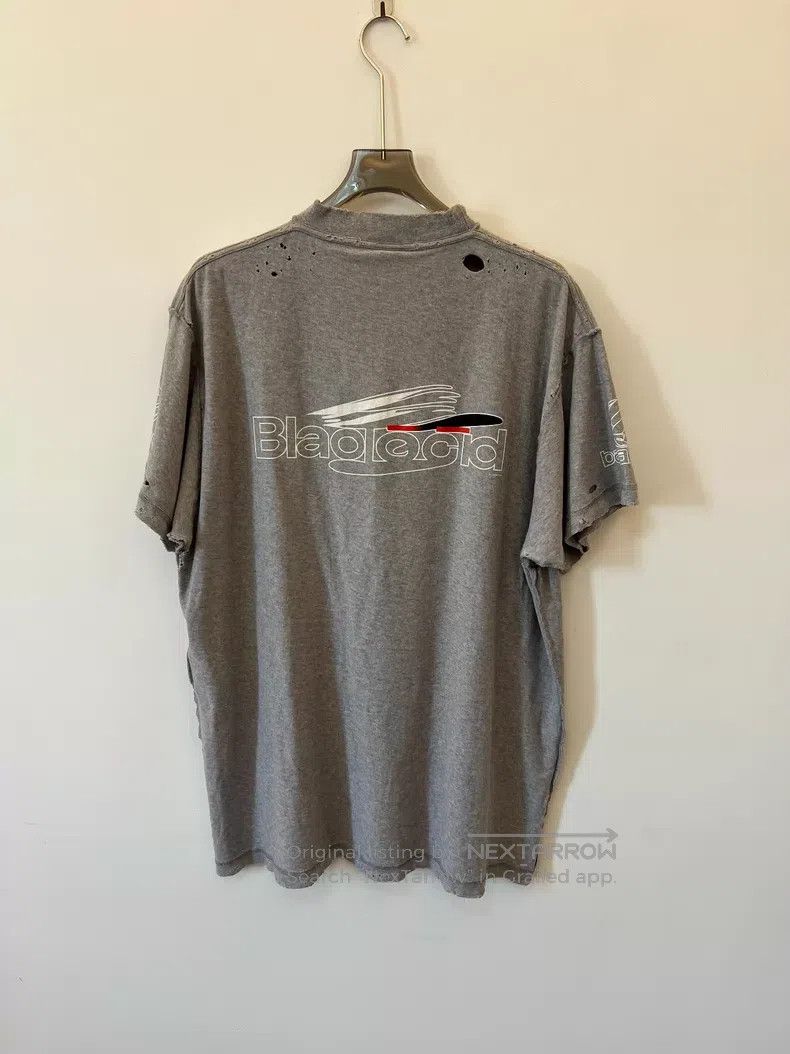 Balenciaga Balenciaga Grey Distressed Hole T-Shirt Size US S / EU 44-46 / 1 - 2 Thumbnail