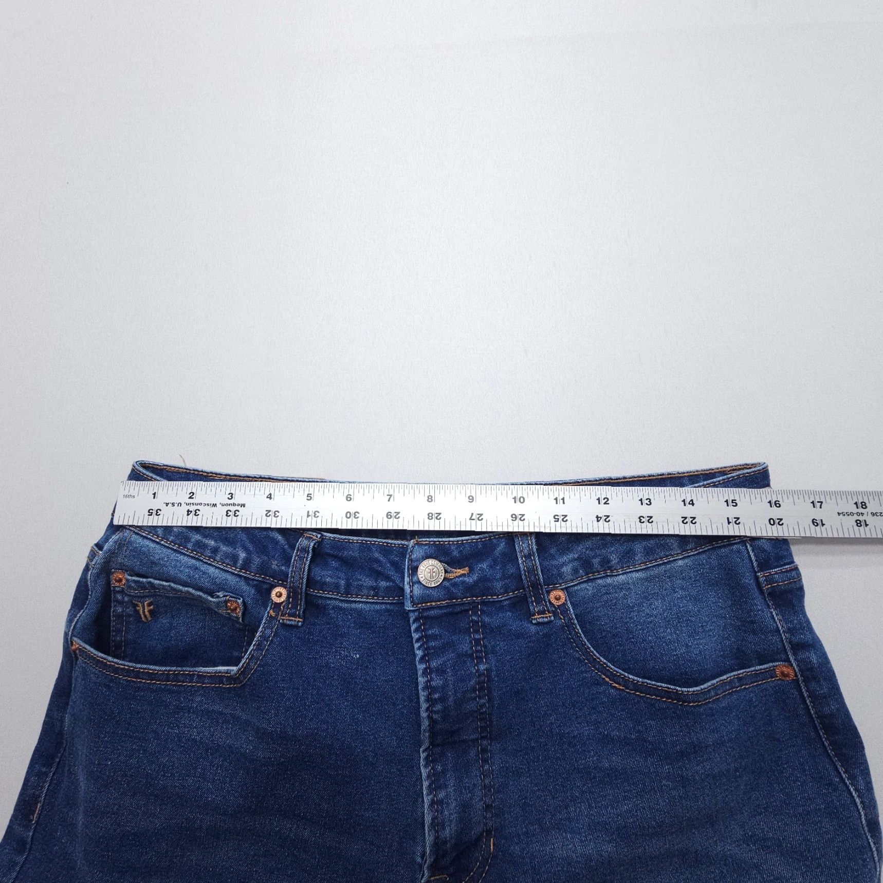 Frye Frye Jeans Cuffed Crop Size 10 Blue High Rise Stretch Denim 28" Inseam Women Regular 5-Pocket Pattern Solid Size 32" / US 10 / IT 46 - 5 Thumbnail