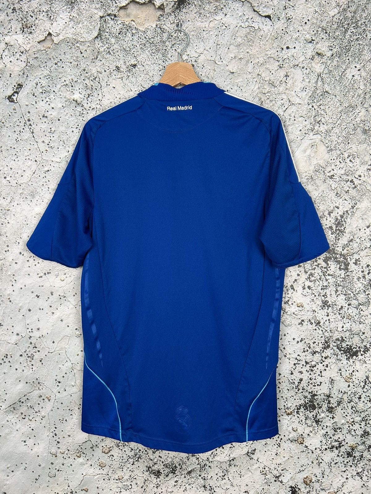 Adidas Adidas Real Madrid Bwin Soccer Jersey Football Rare Sport Size US M / EU 48-50 / 2 - 5 Thumbnail