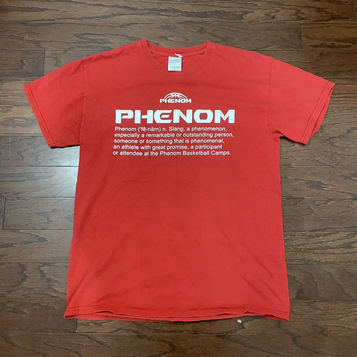 Vintage “Phenom” Vintage Basketball Tee Size US M / EU 48-50 / 2 - 1 Thumbnail