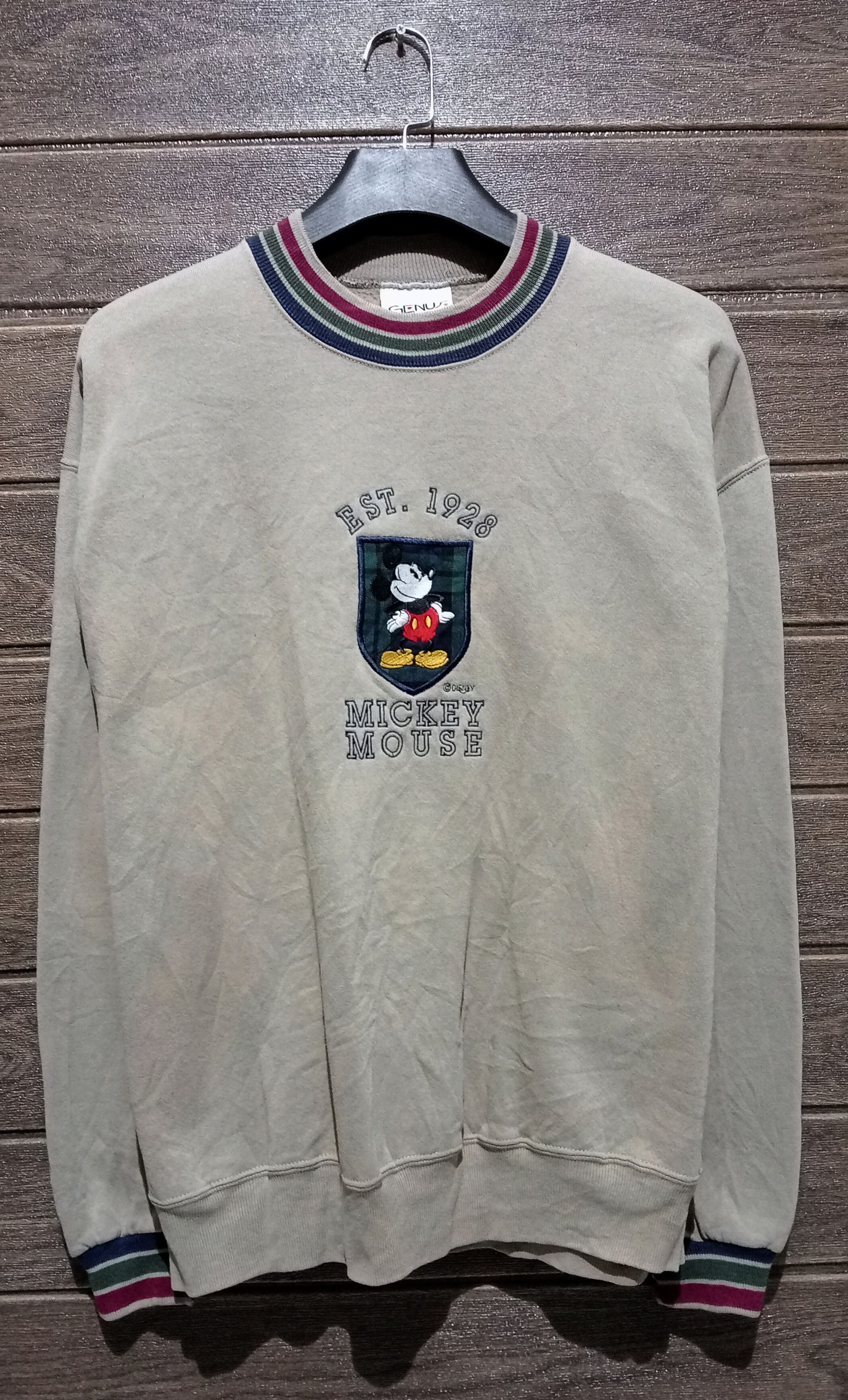 VTG '90s Disney Mickey Mouse Embroidery Crewneck Sweatshirt