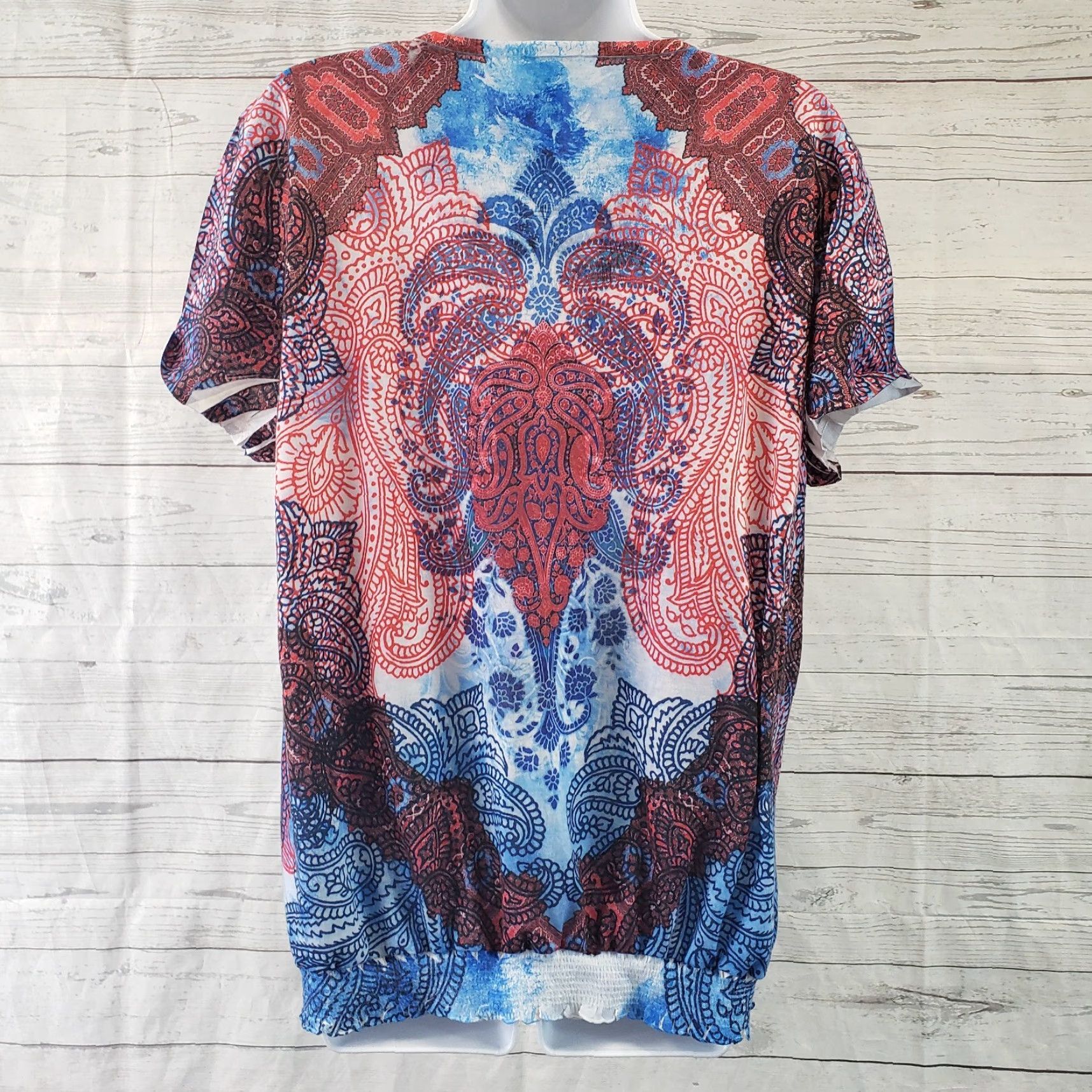 Vintage Chico's Womens Top XL Red Blue Paisley Embellished Smocked Waist Scoop Neck Blouse Shirt Womens, XL, Red, Paisley, Short Sleeve Size XL / US 12-14 / IT 48-50 - 4 Thumbnail