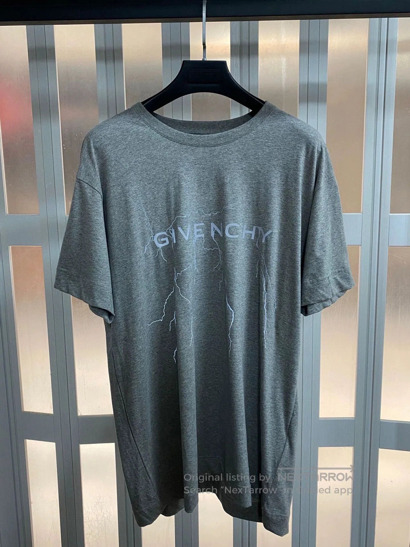 givenchy reflective logo short sleeve t-shirt.