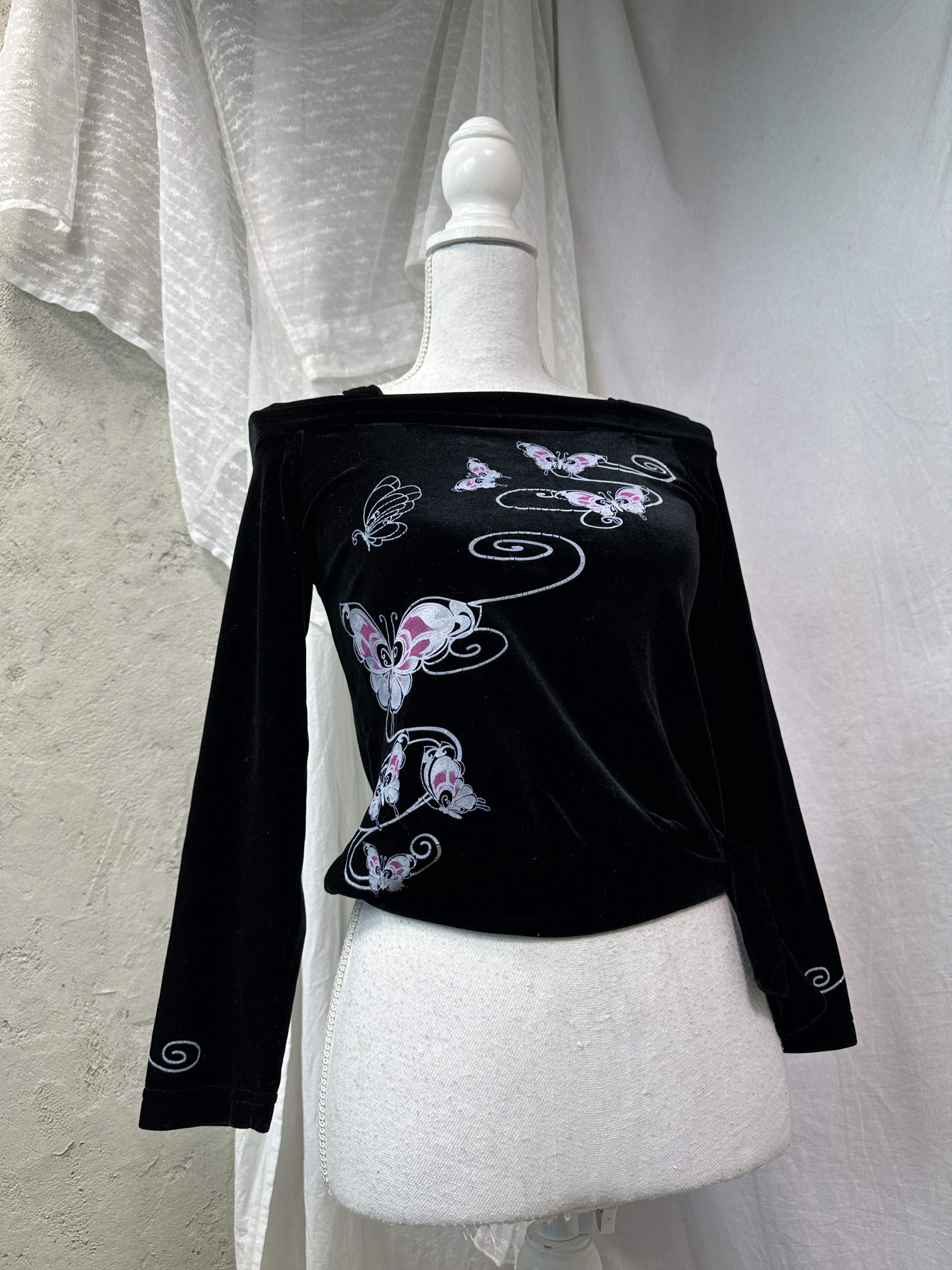 Vintage Vintage Avant Garde Velvet Butterflies Longsleeve 00s Size XS / US 0-2 / IT 36-38 - 1 Thumbnail