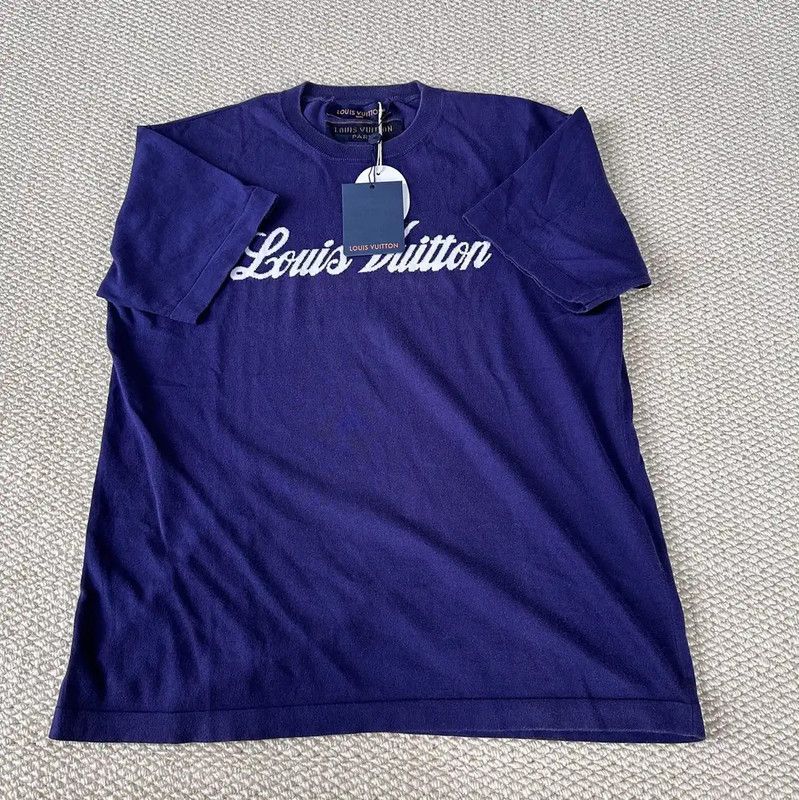Louis Vuitton Louis Vuitton Women's Wool Blend T-Shirt in Navy 0089 Size S / US 4 / IT 40 - 1 Thumbnail