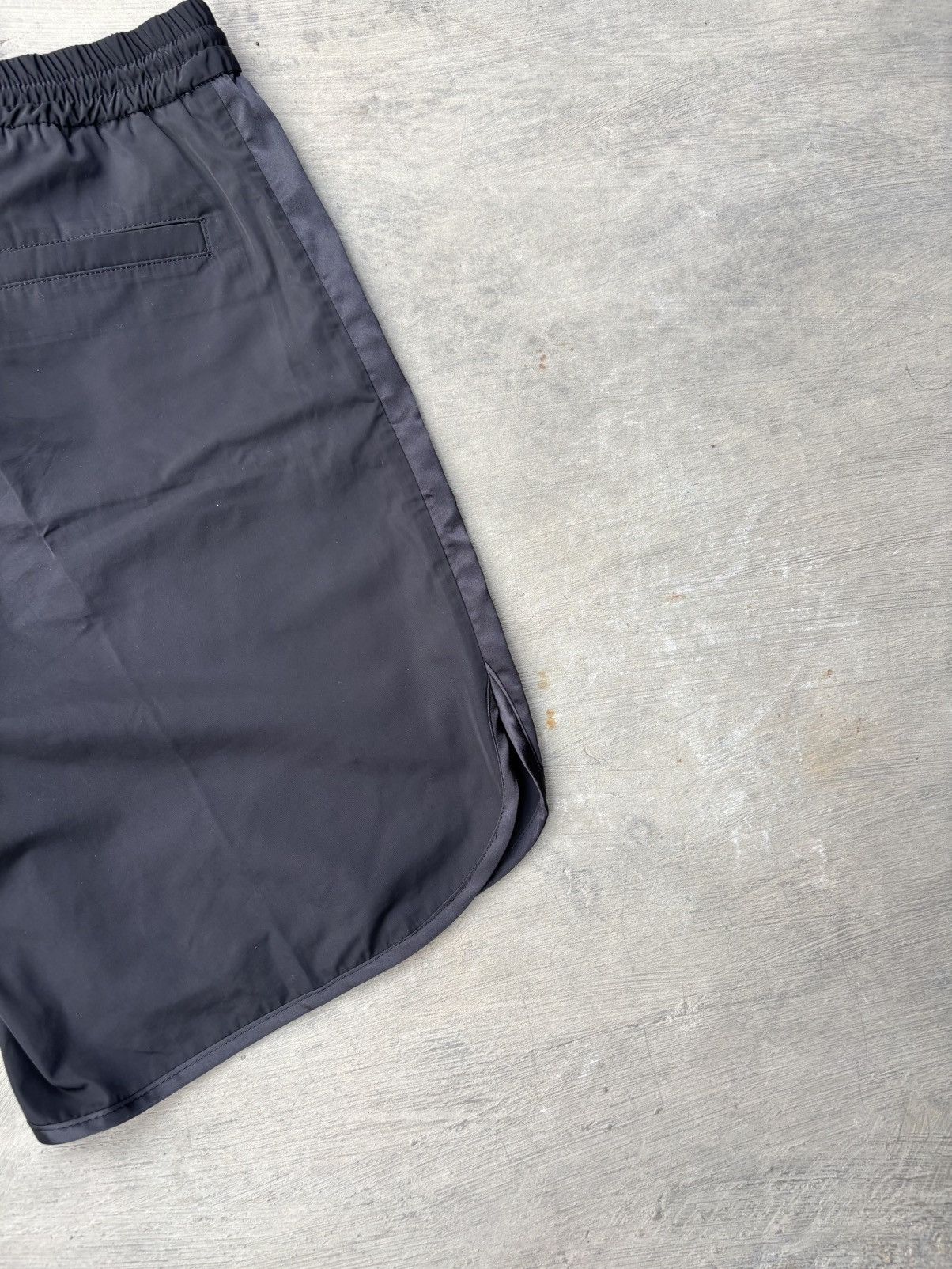 MCM Mmcm Shorts Black Size US 32 / EU 48 - 6 Thumbnail
