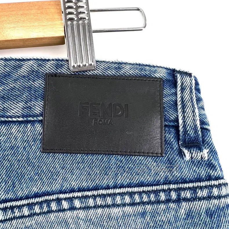 Fendi Fendi Light Blue Wash Loose Straight Denim Pants Size US 32 / EU 48 - 5 Thumbnail