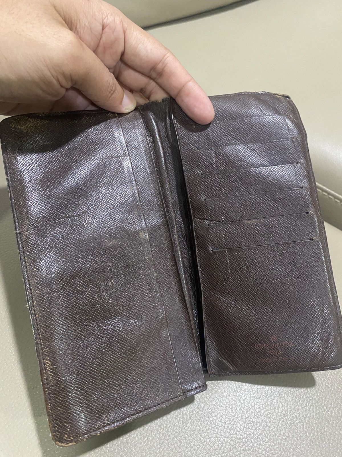 Louis Vuitton Authentic Louis Vuitton Damier Long Wallet Size ONE SIZE - 8 Thumbnail