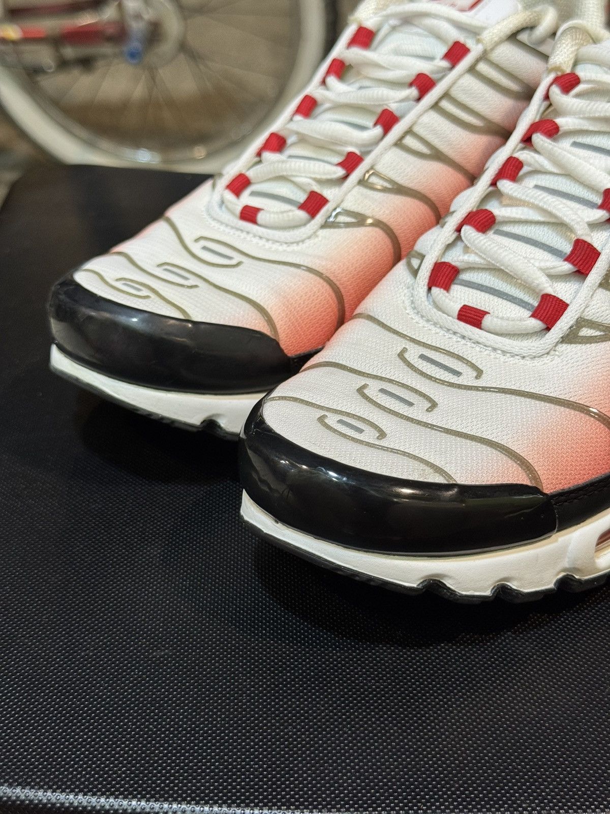 Nike Nike Air Max Plus TN "Fire" OG Shoes Size US 9 / EU 42 - 4 Thumbnail
