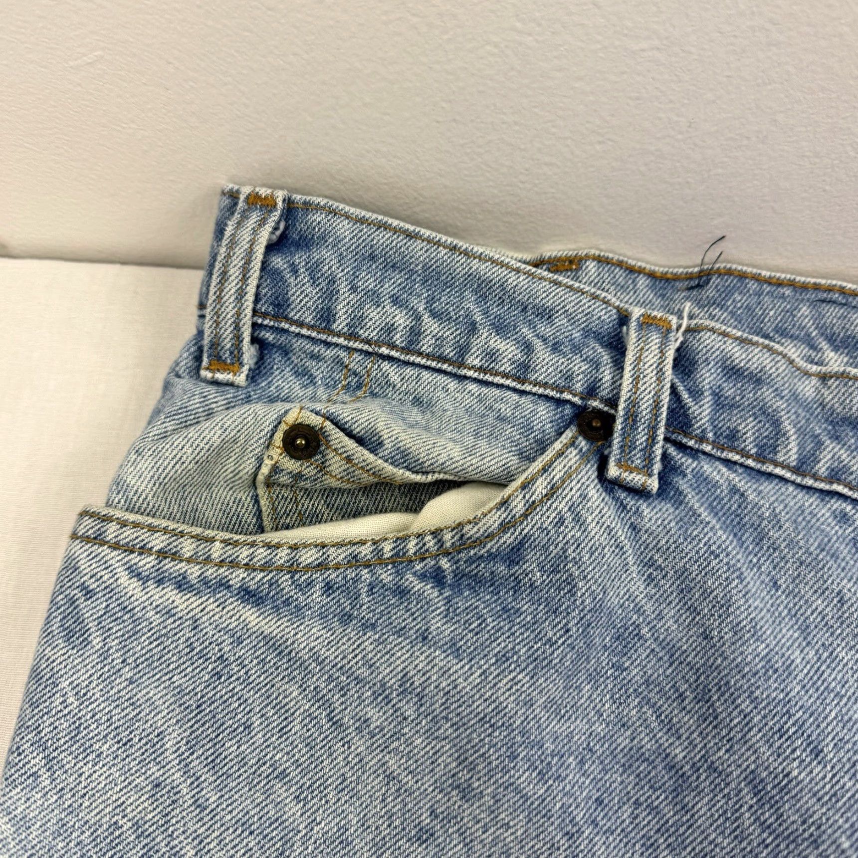 Levi's VINTAGE Levi's 540 Jeans Men's Adult 40x32 Blue Distressed 80s Made In USA USA 90s 80s Size US 40 / EU 56 - 4 Thumbnail