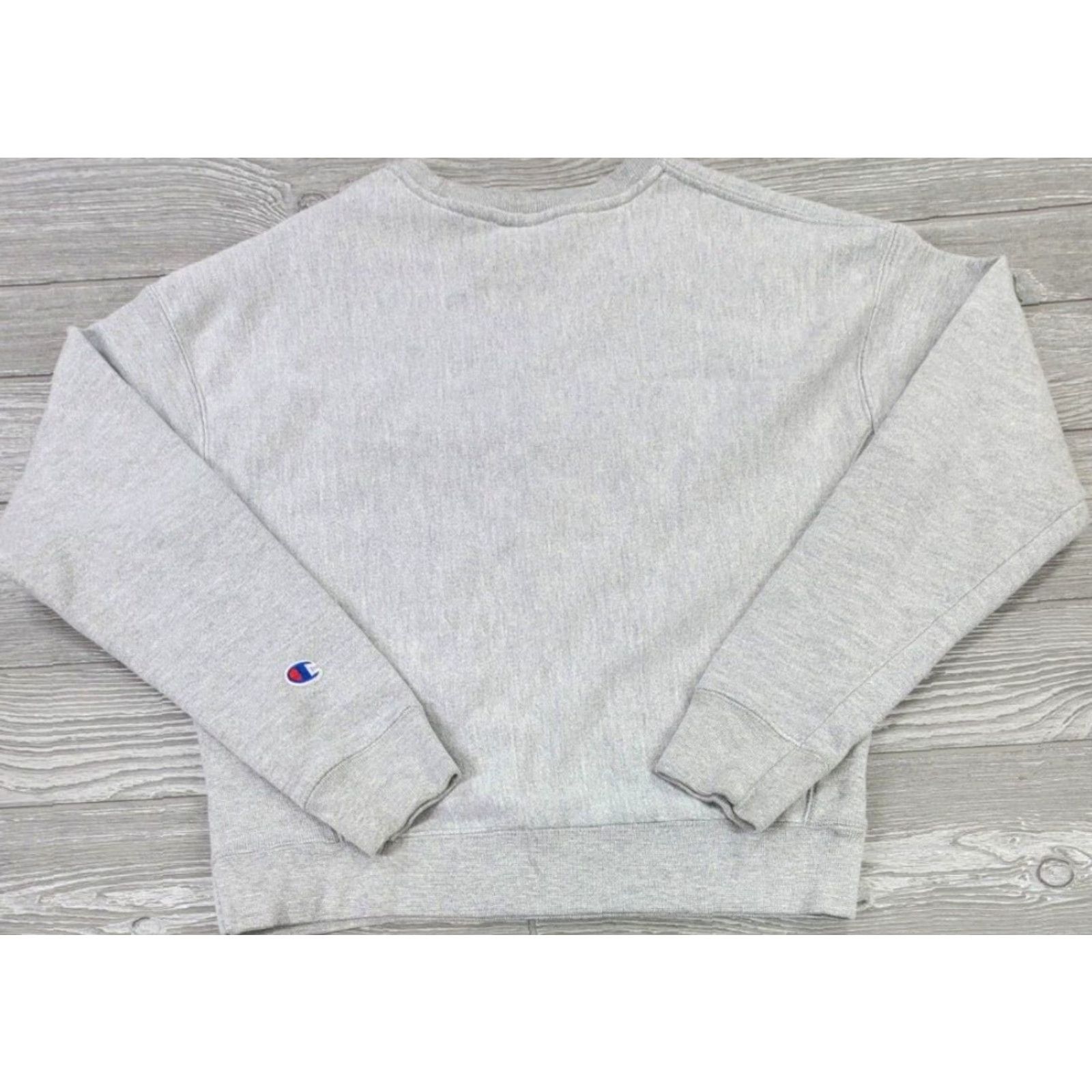 Champion VINTAGE Champion Reverse Weave Sweatshirt Gray Logo Crew Neck Women M Medium Casual Pullover Athletic Activewear Eveningwear Women’s? Size M / US 6-8 / IT 42-44 - 5 Thumbnail