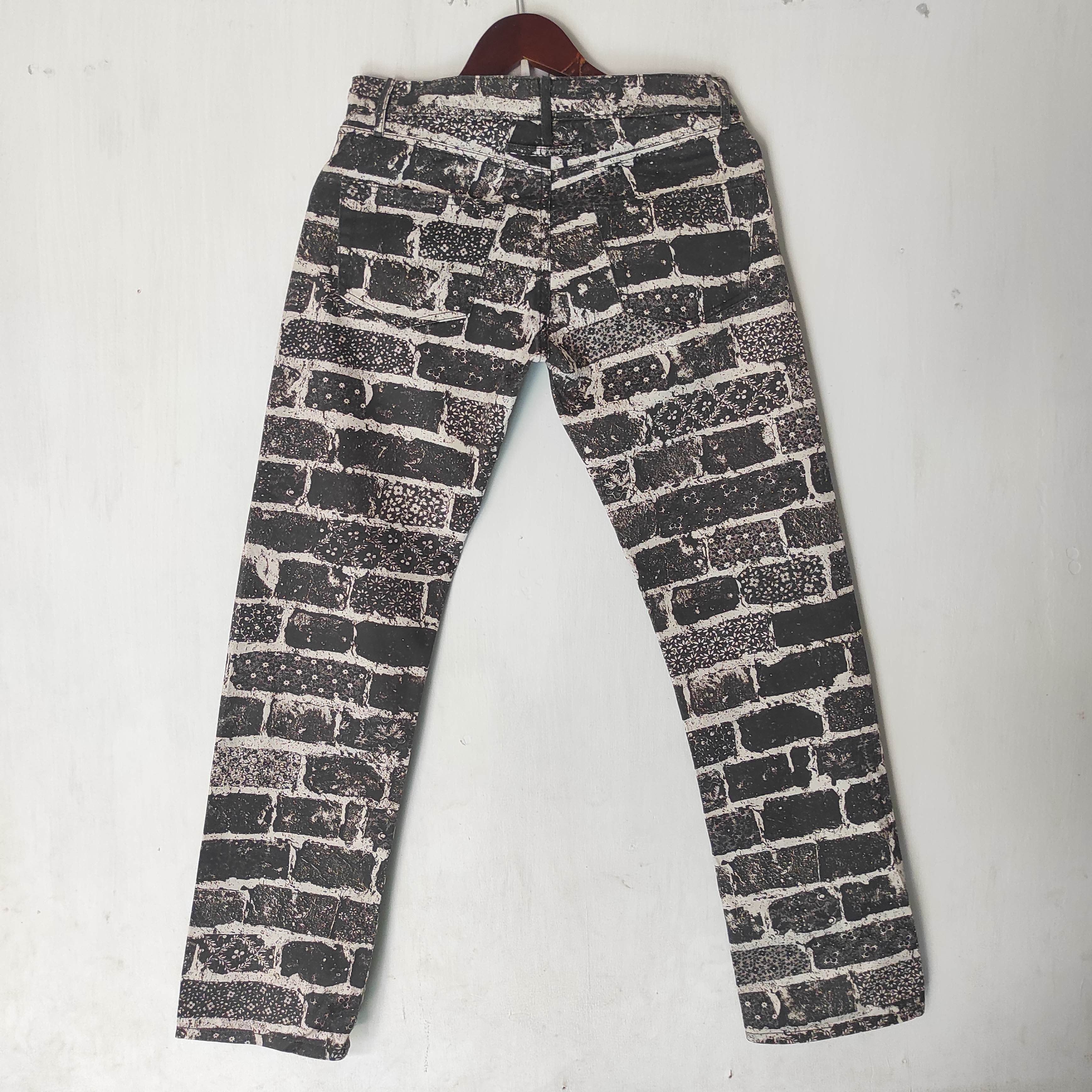 Jean Paul Gaultier Jean Paul Gaultier F/W'12 Cinder Block Flower Print Size US 28 / EU 44 - 13 Thumbnail