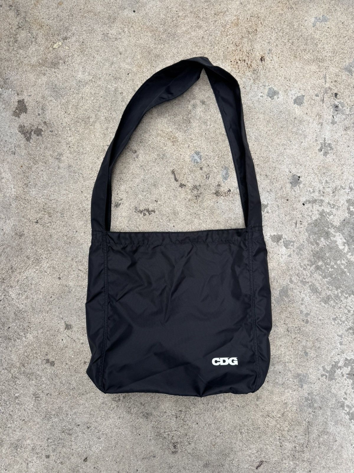 CDG by Comme des Garcons CDG Nylon Shoulder Bag Size ONE SIZE - 1 Thumbnail