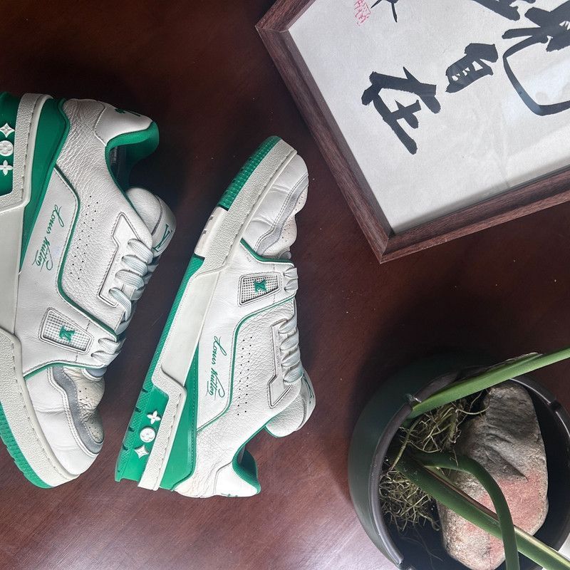 Louis Vuitton Louis Vuitton Green Leather Low-Top Trainers - Size US 8.5 / EU 41-42 - 6 Thumbnail