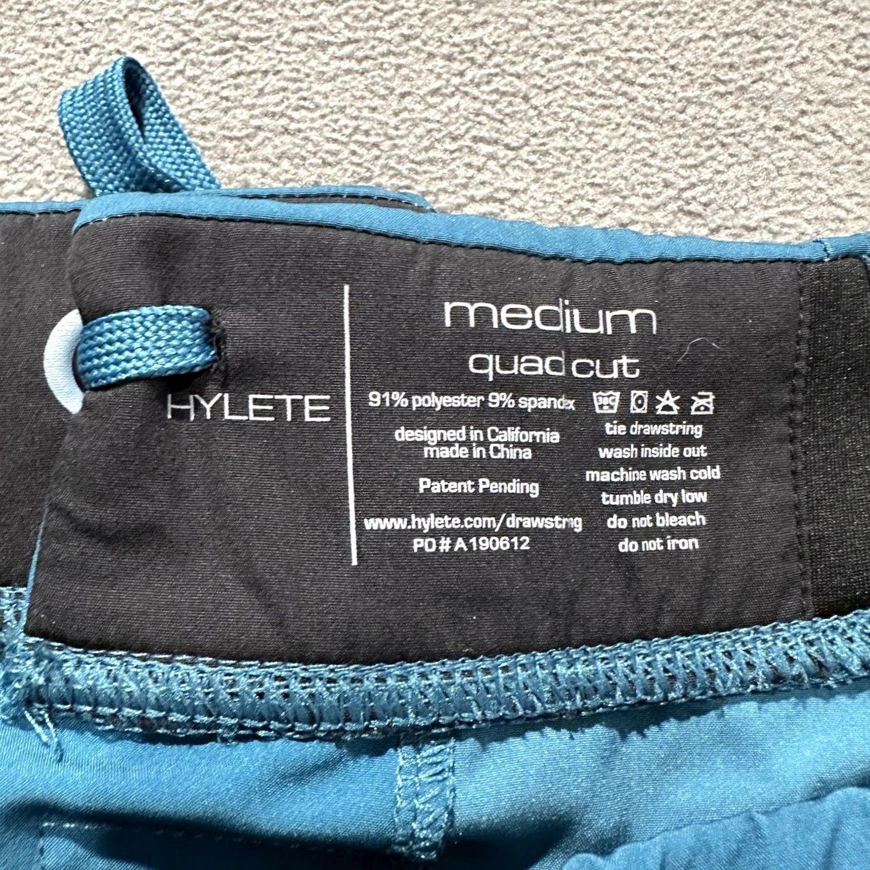 Vintage HYLETE Shorts Mens M Teal Geometric Quad Cut Performance Stretch EUC Size US 32 / EU 48 - 4 Thumbnail