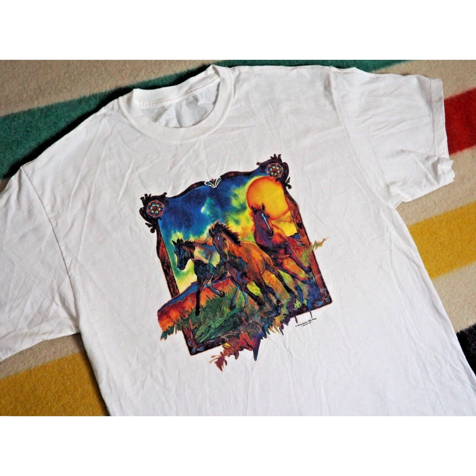 Vintage VTG Y2K Spirit Wild Horses Animal Southwest Art White Tee Shirt L EUC Unbranded Unisex Cotton T-Shirt Sportswear/Beach Mens Womens Boys Girls Size US L / EU 52-54 / 3 - 2 Thumbnail