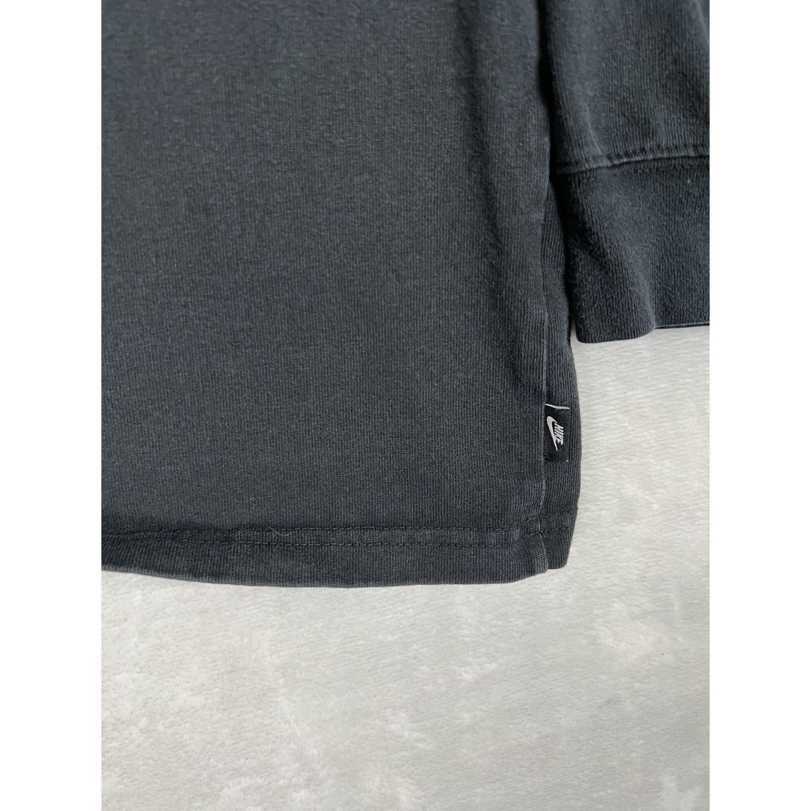 Nike Nike Long Sleeve Pocket Shirt Mens XL Black Max 90 Loose Fit Size US XL / EU 56 / 4 - 4 Thumbnail