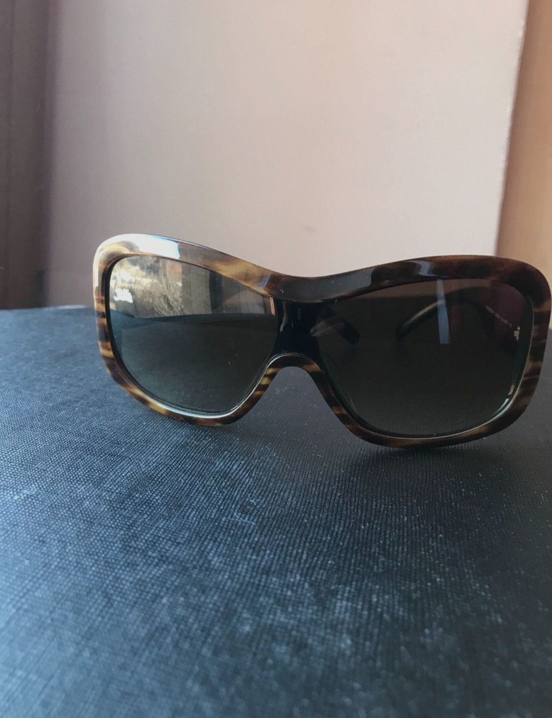 Givenchy Givenchy SGV 658 Mask Sunglasses Size ONE SIZE - 5 Thumbnail