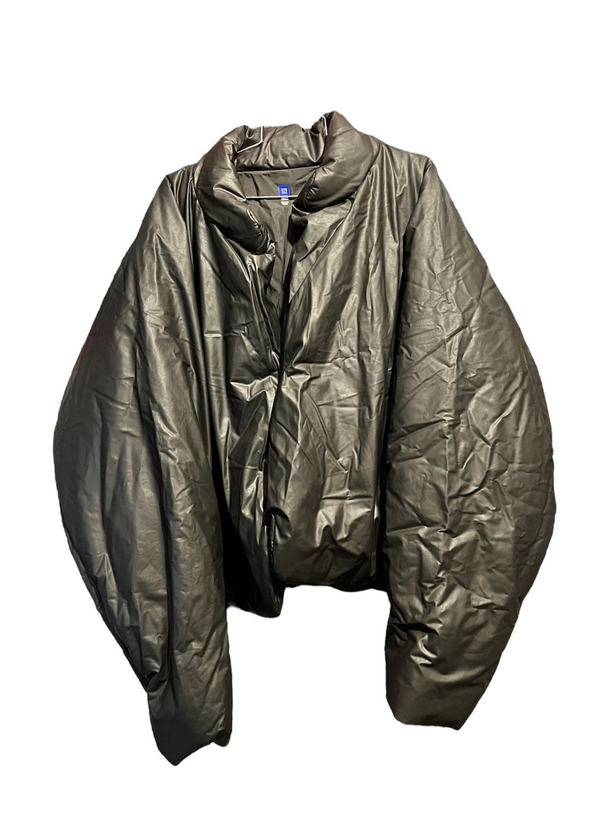 Yeezy Round Jacket Black Yeezy Gap Round Jacket Black Medium